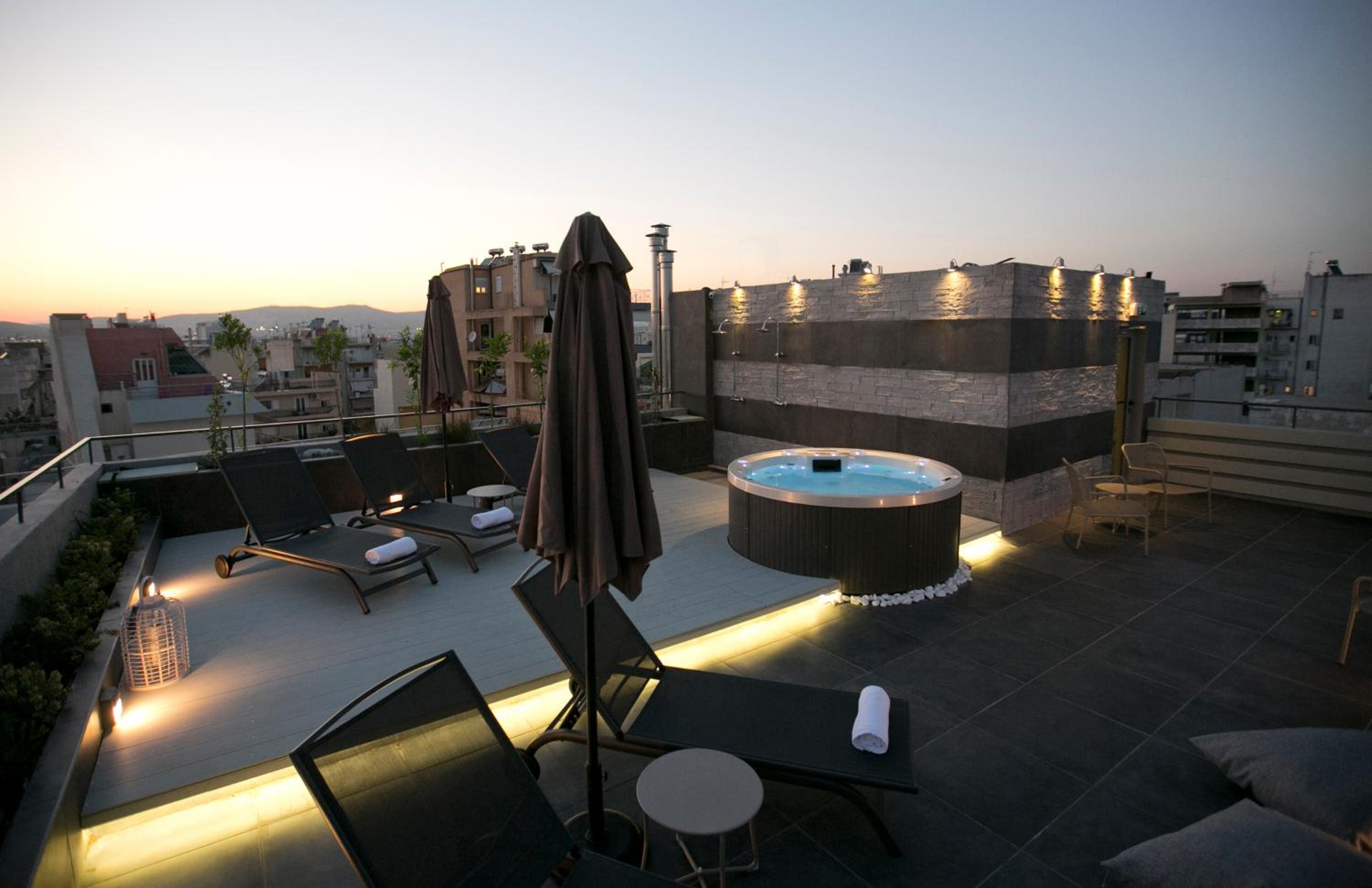 47 Luxury Suites
