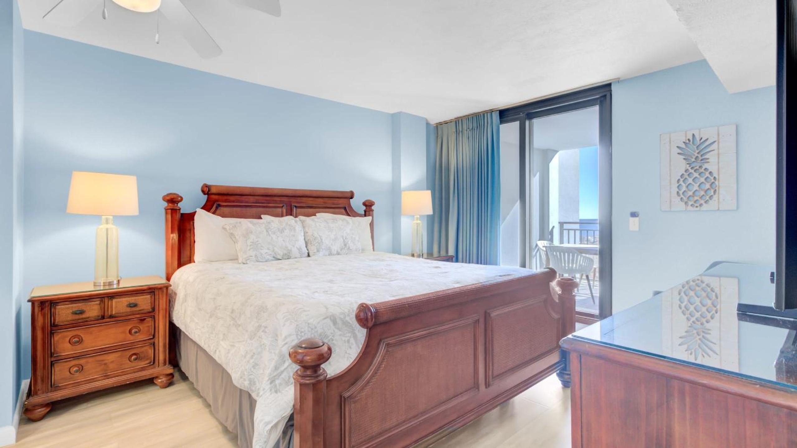 Beachfront Pool Access Balcony w Oceanview 222 D Shipwatch by AvantStay