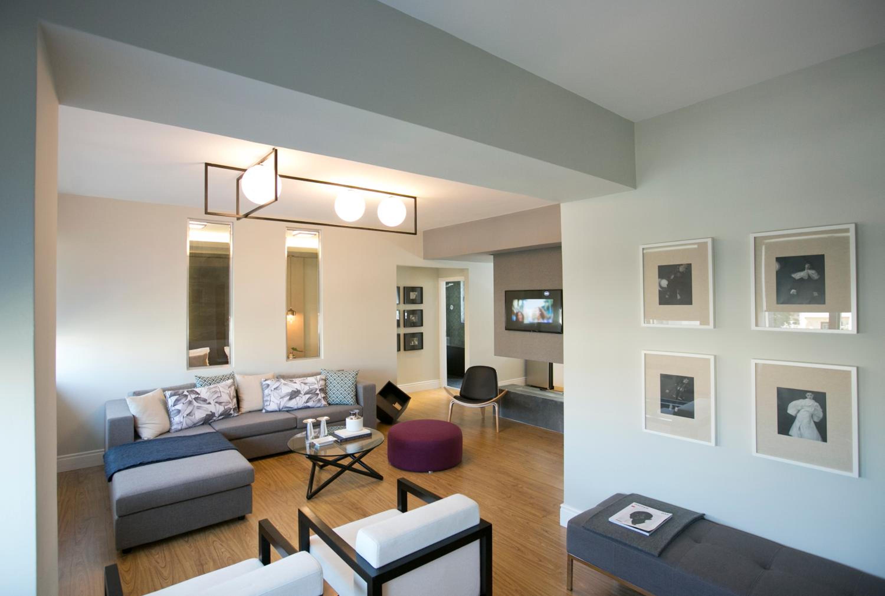 47 Luxury Suites