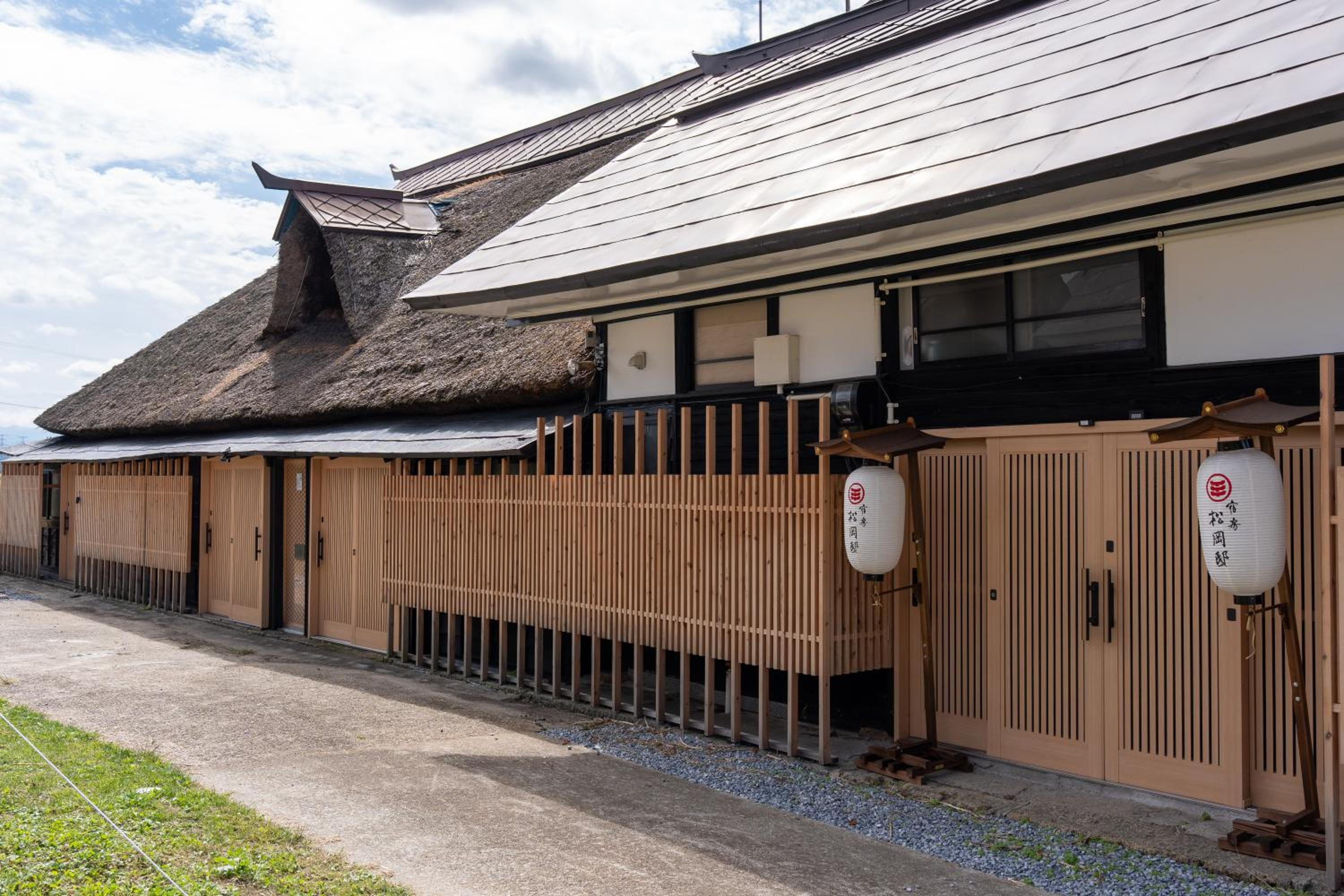 宿房松岡邸
