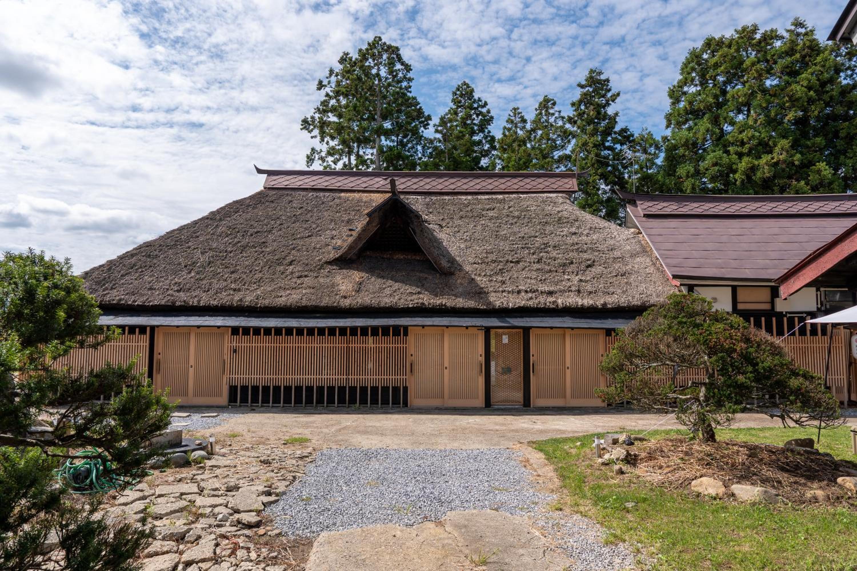 宿房松岡邸
