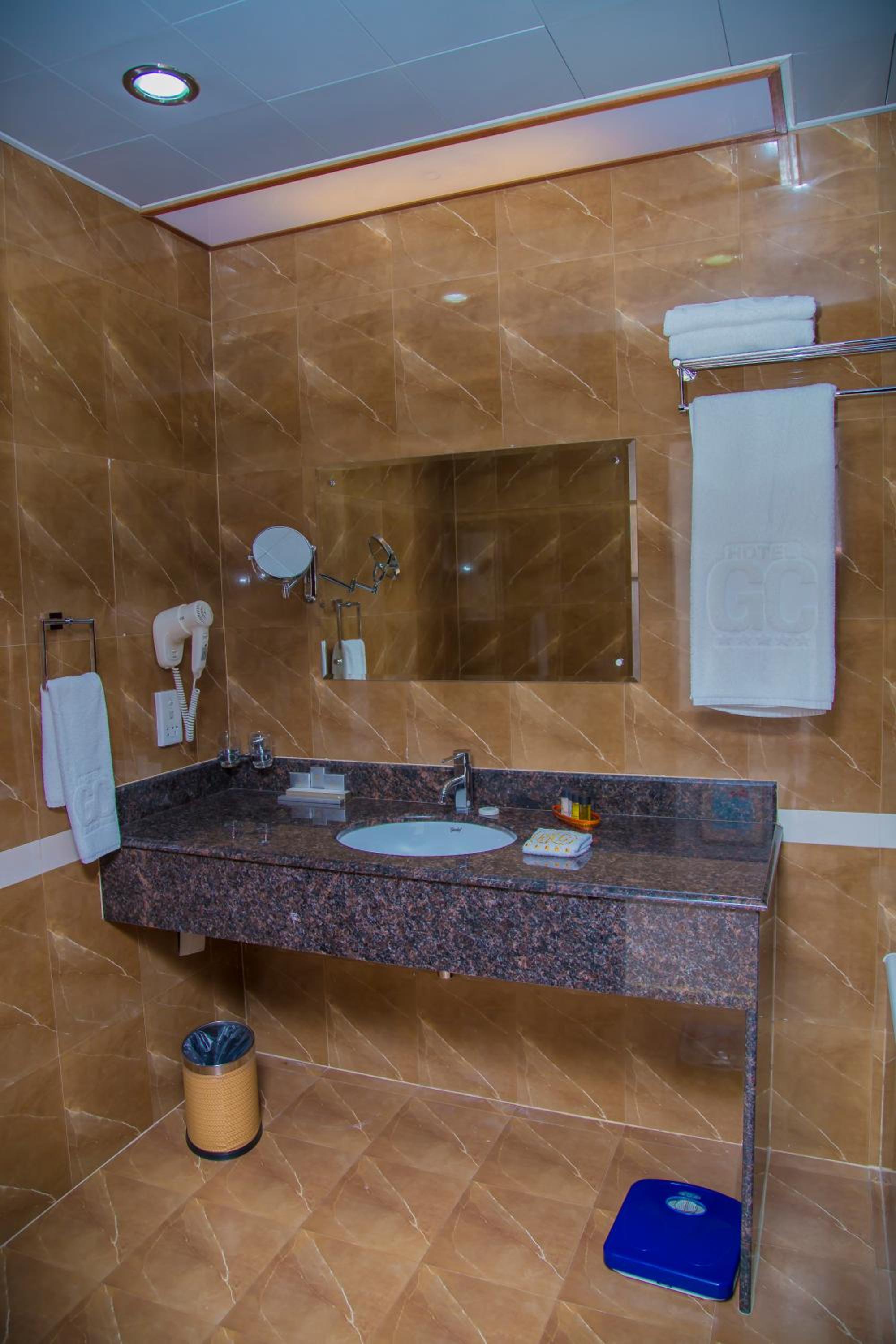 Golden Coast Hotel