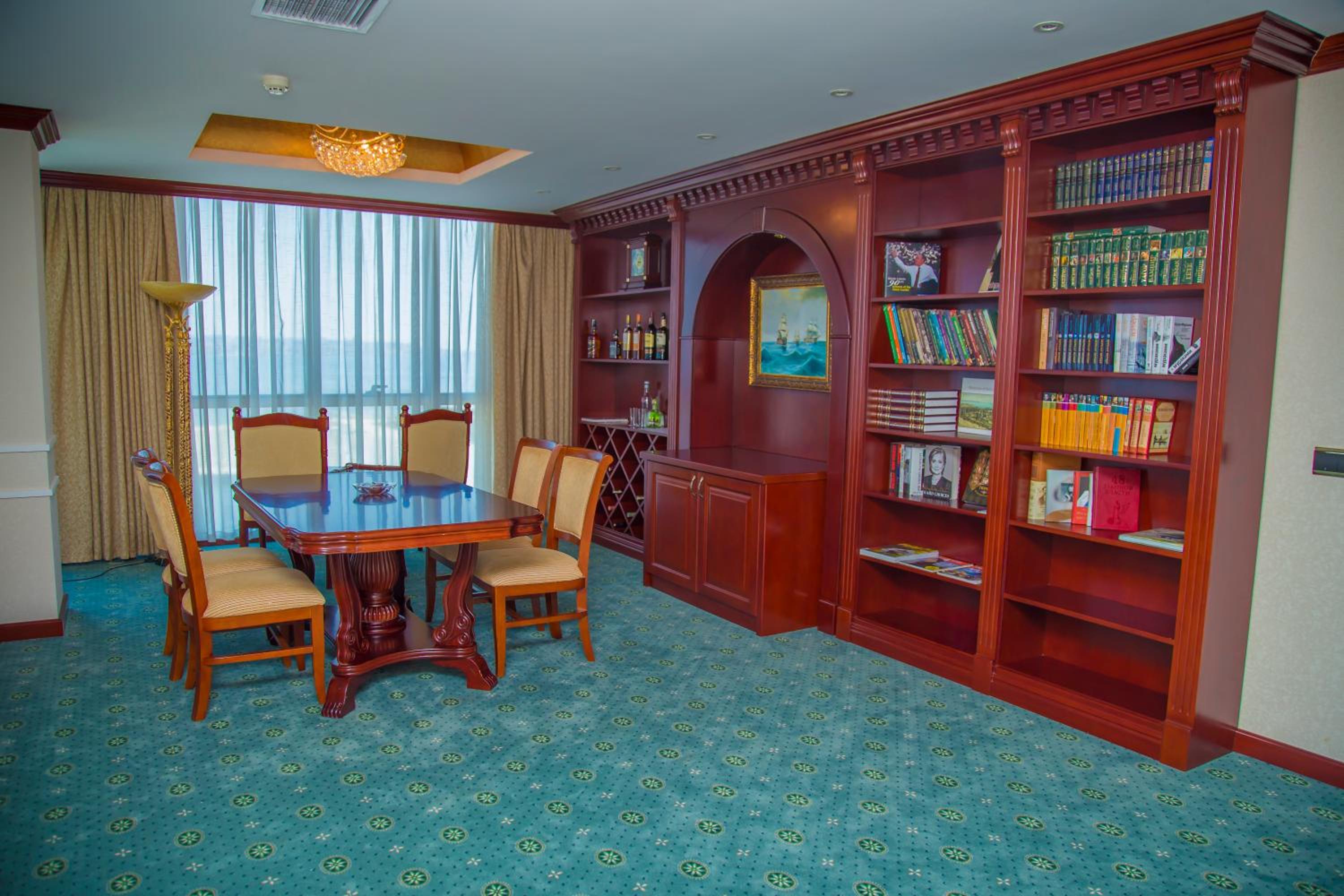 Golden Coast Hotel