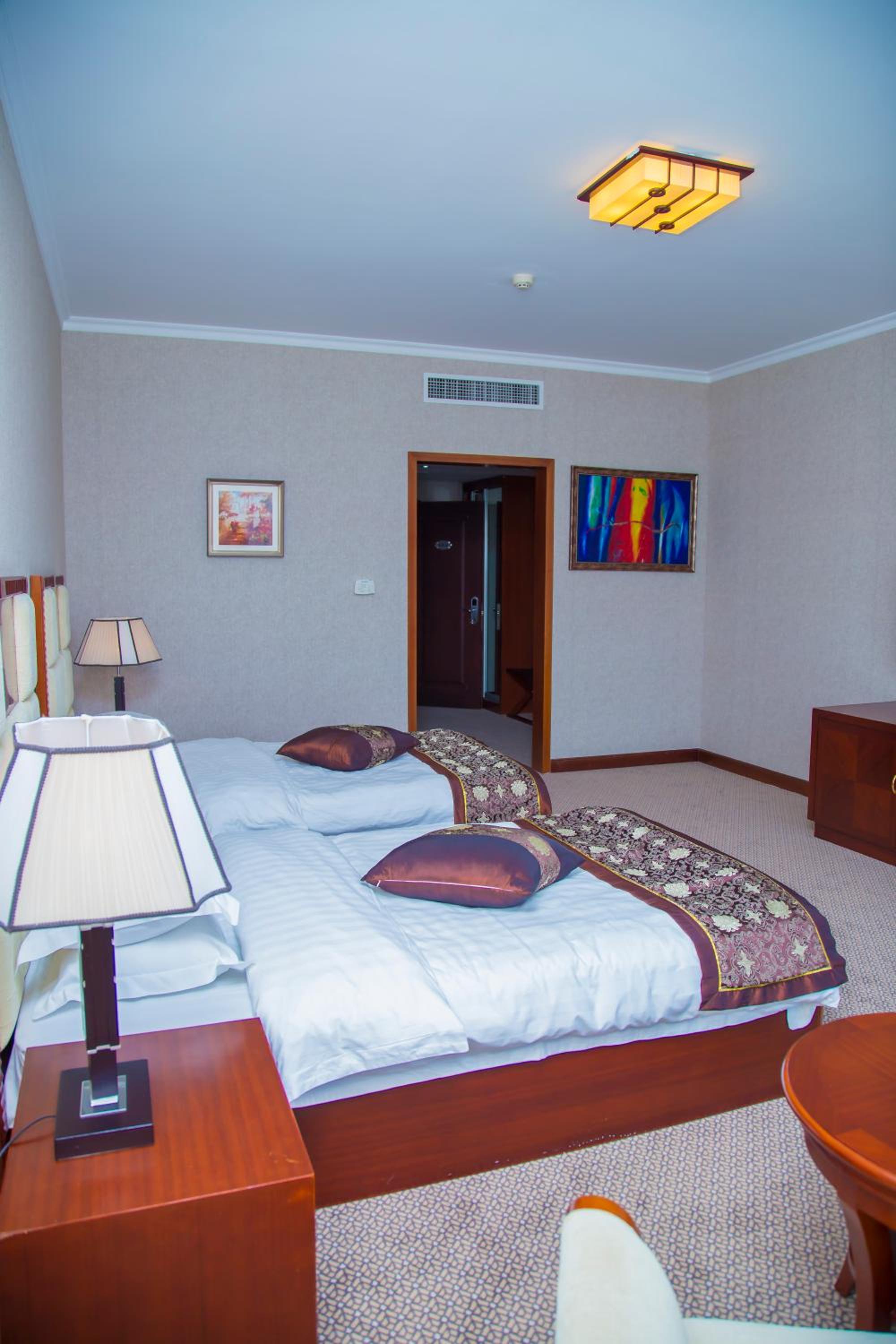 Golden Coast Hotel