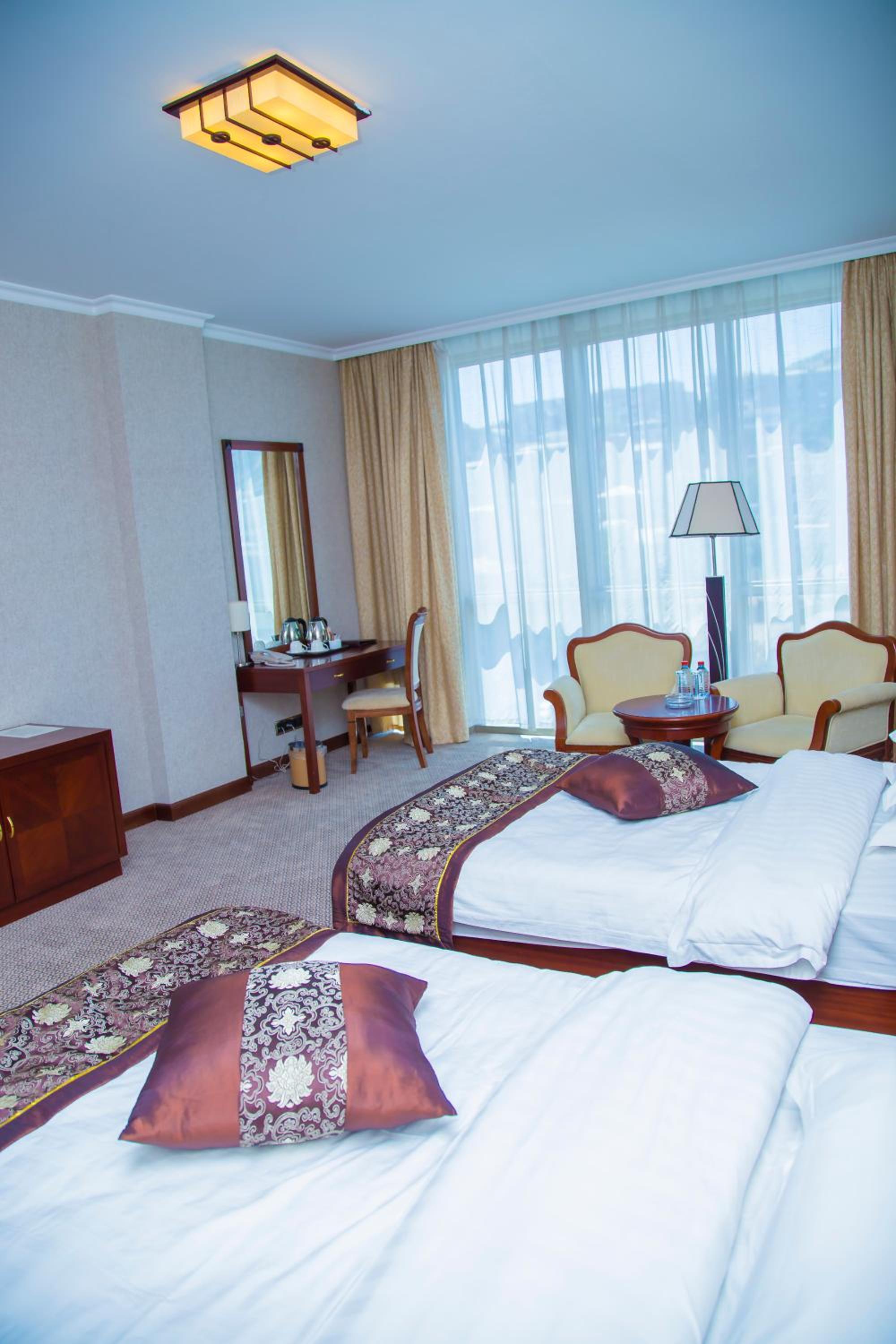 Golden Coast Hotel