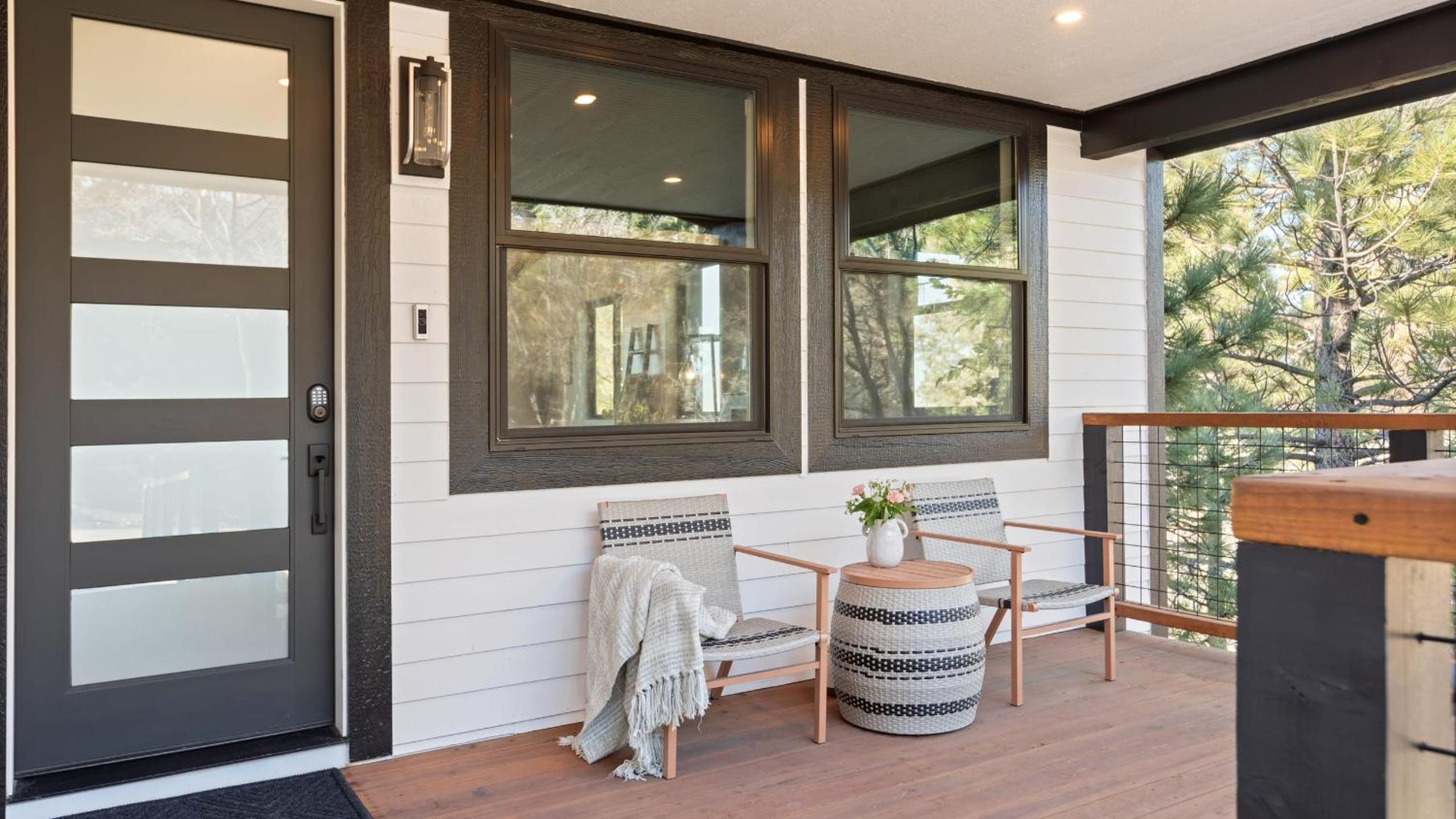 Modern Lodge Near Lake Village Snow Summit Game Room Decks Firepit Views