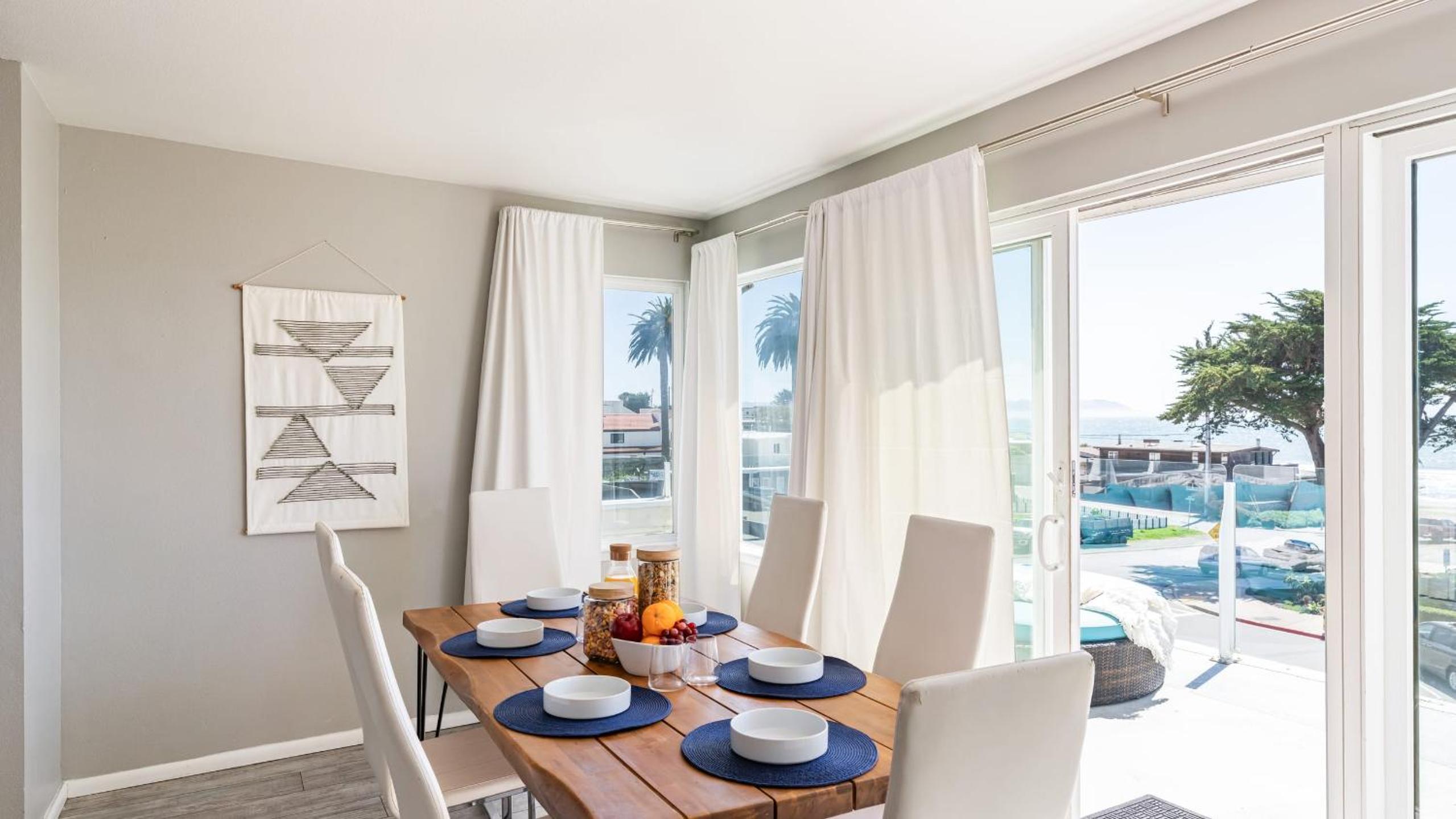 Cayucos Duo 2 Bungalows w Views Lounge Space Pet Friendly