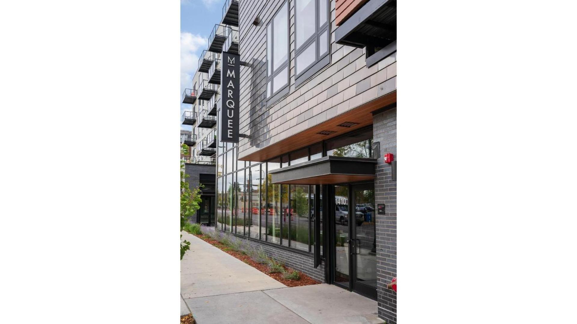 CozySuites Marquee