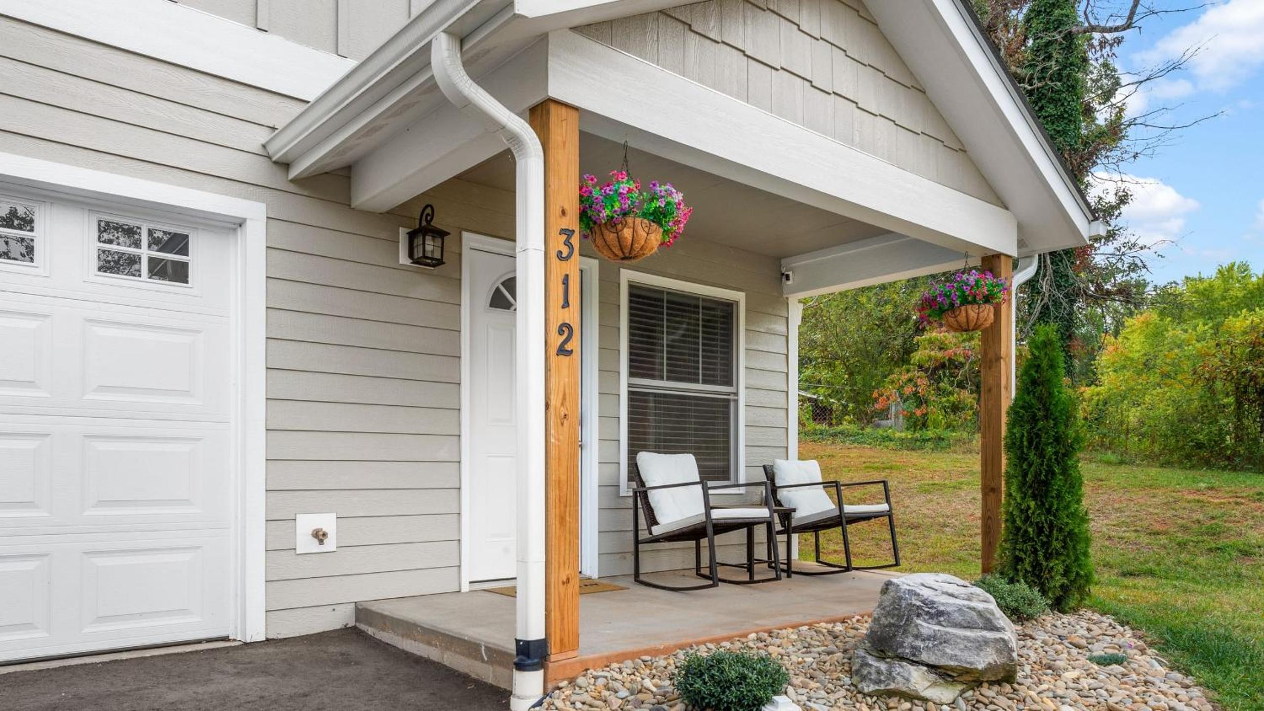 Cypress Willow Buyout by AvantStay 2 Home Buyout Sleeps 16