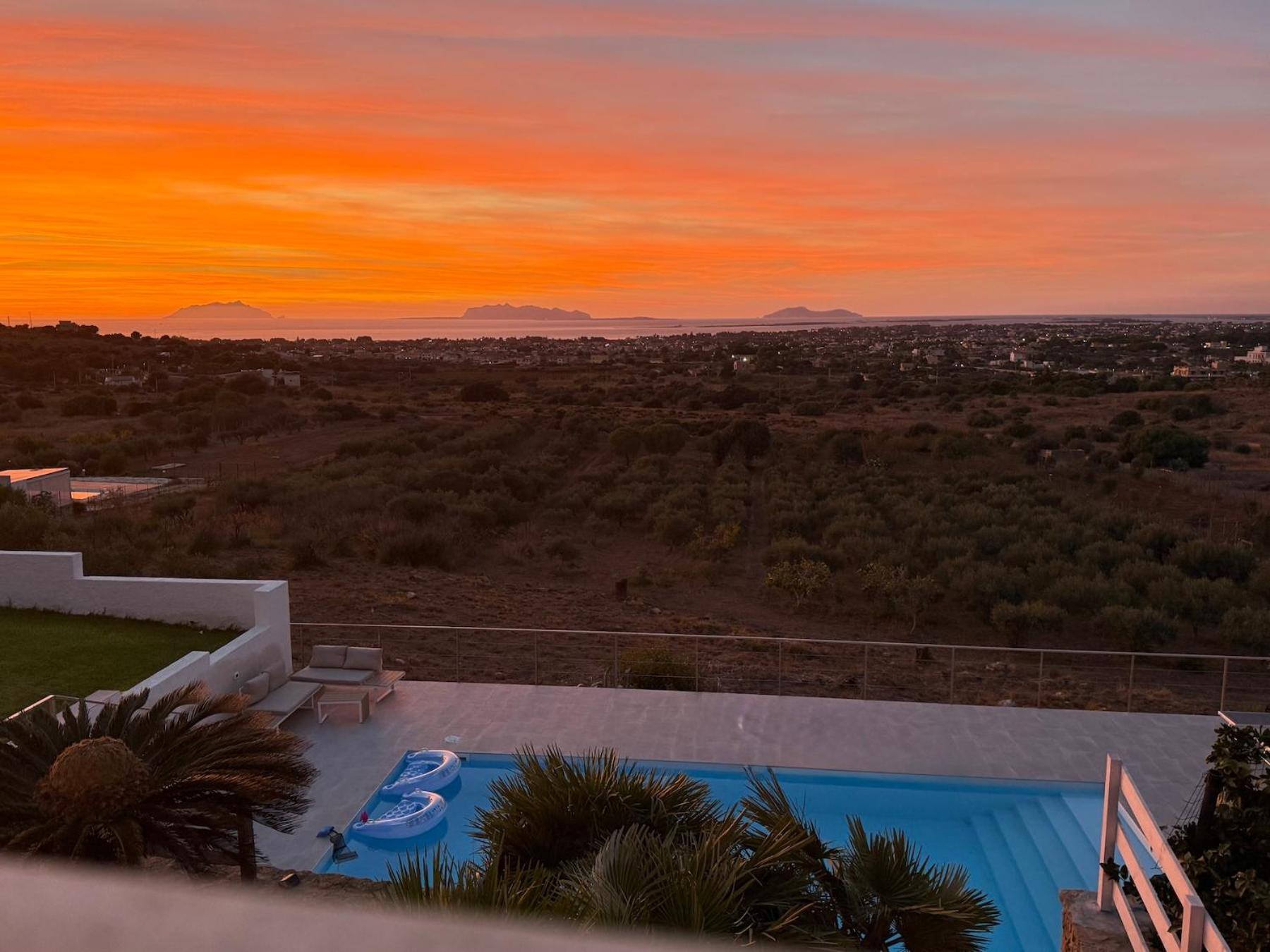 Villa Demirà - ROOMS & Panoramic Pool