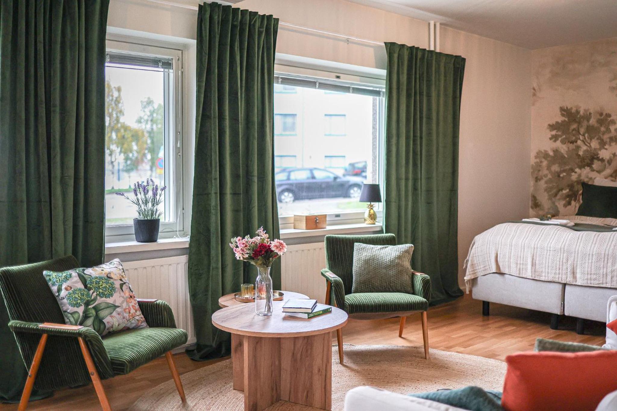 Riverside Serenity Apartment