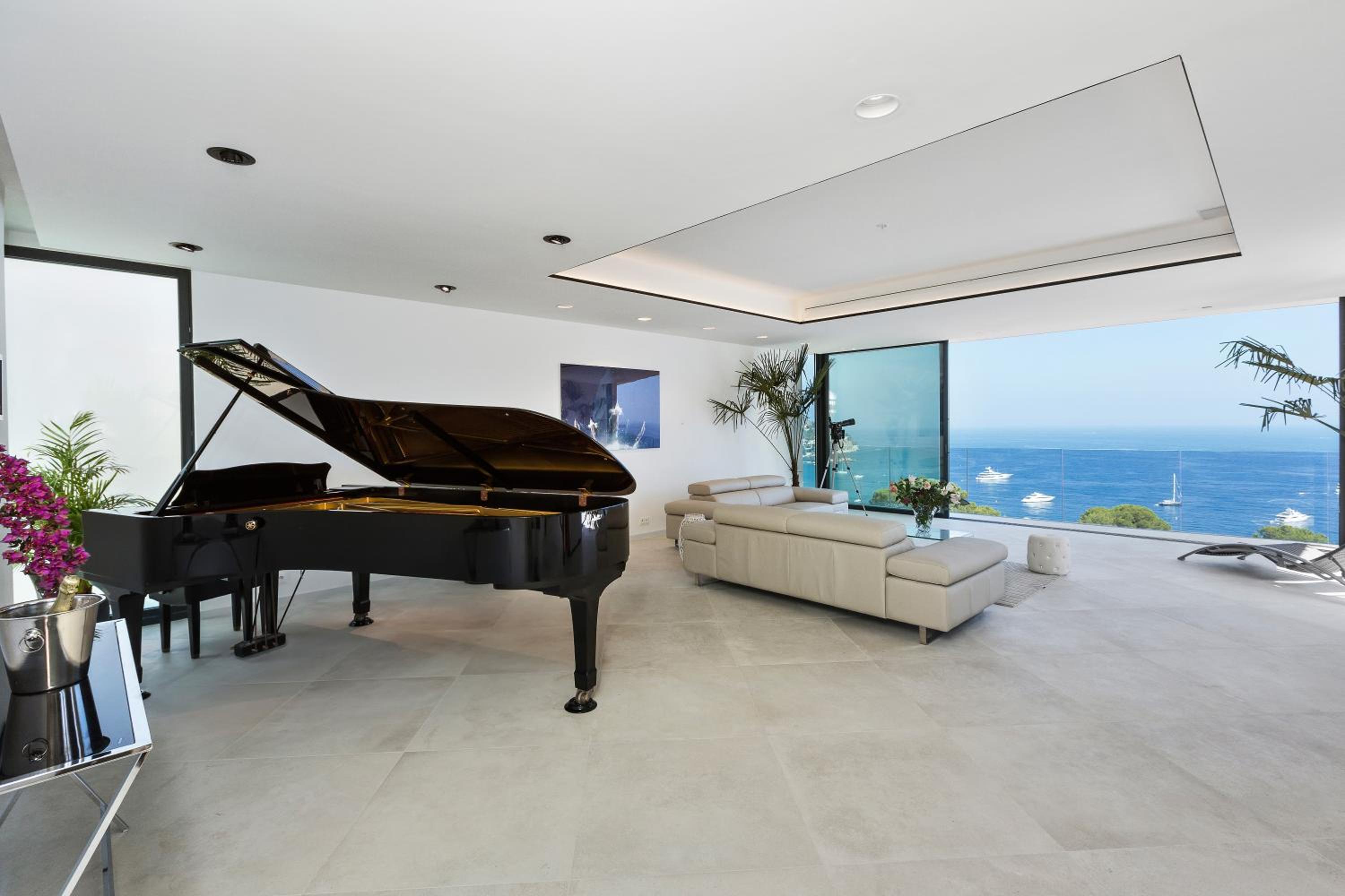 Villa Paradise