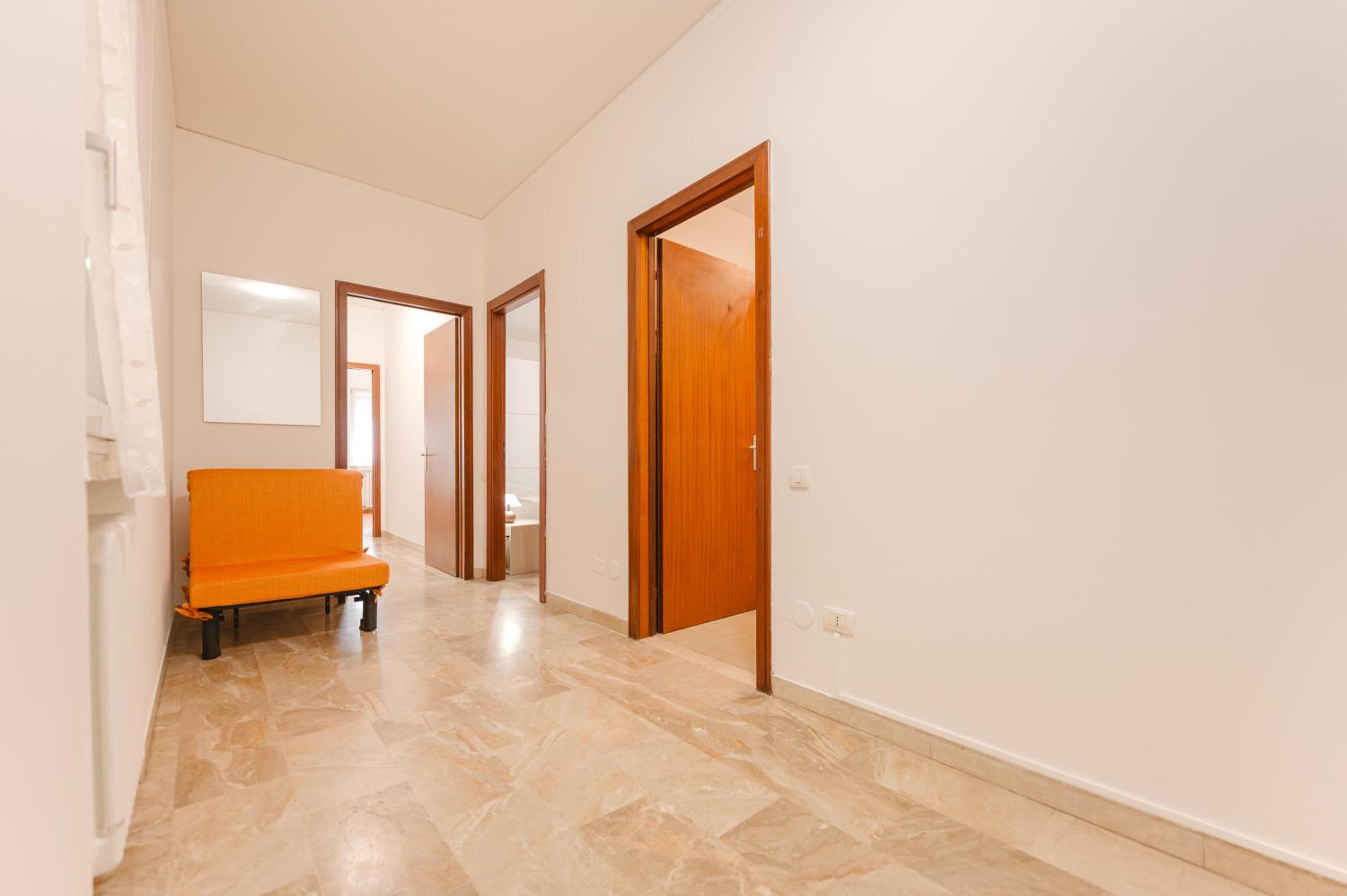 Parco delle Mura - tra Verona Centro e Stazione Treni