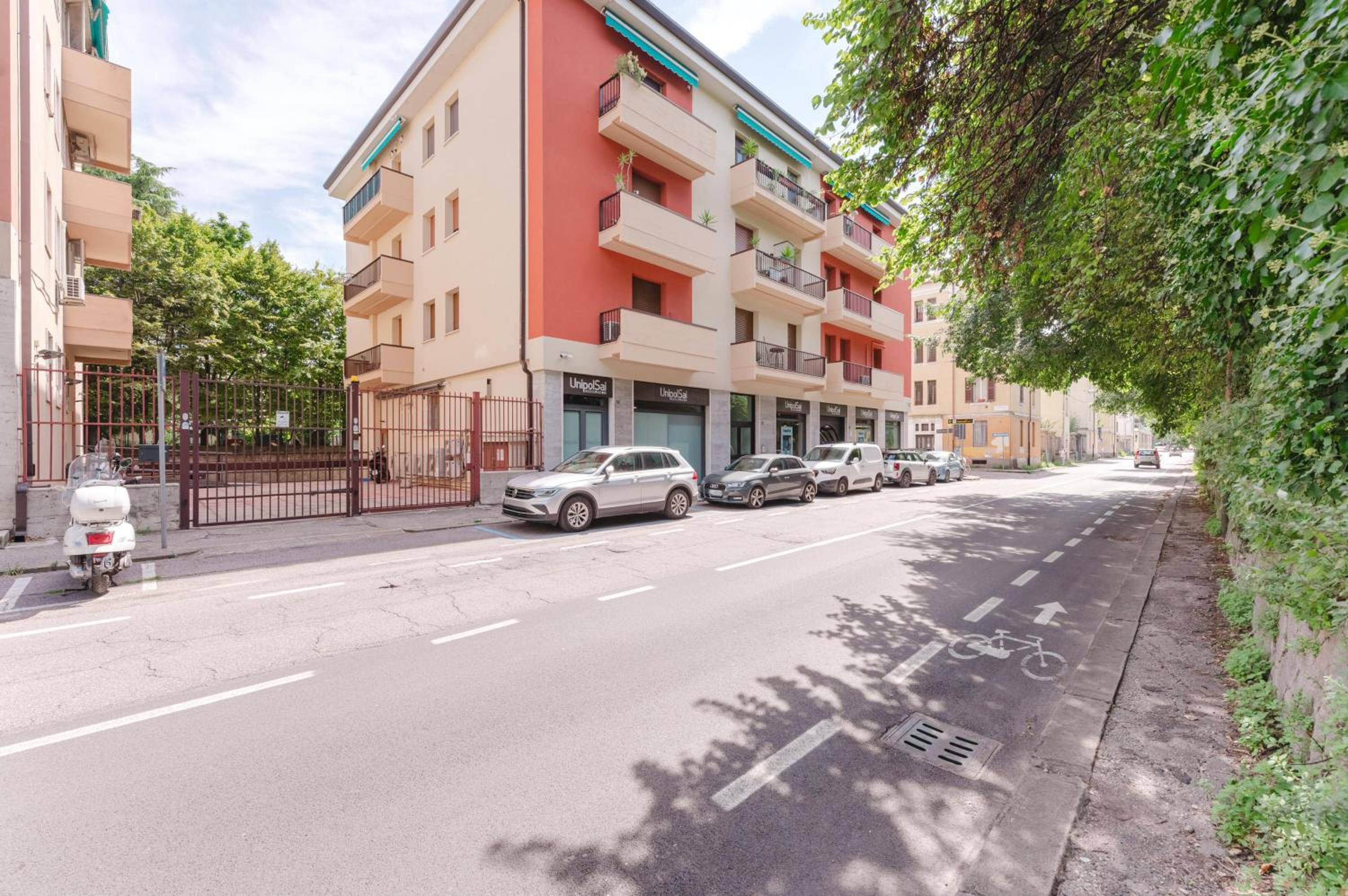 Parco delle Mura - tra Verona Centro e Stazione Treni