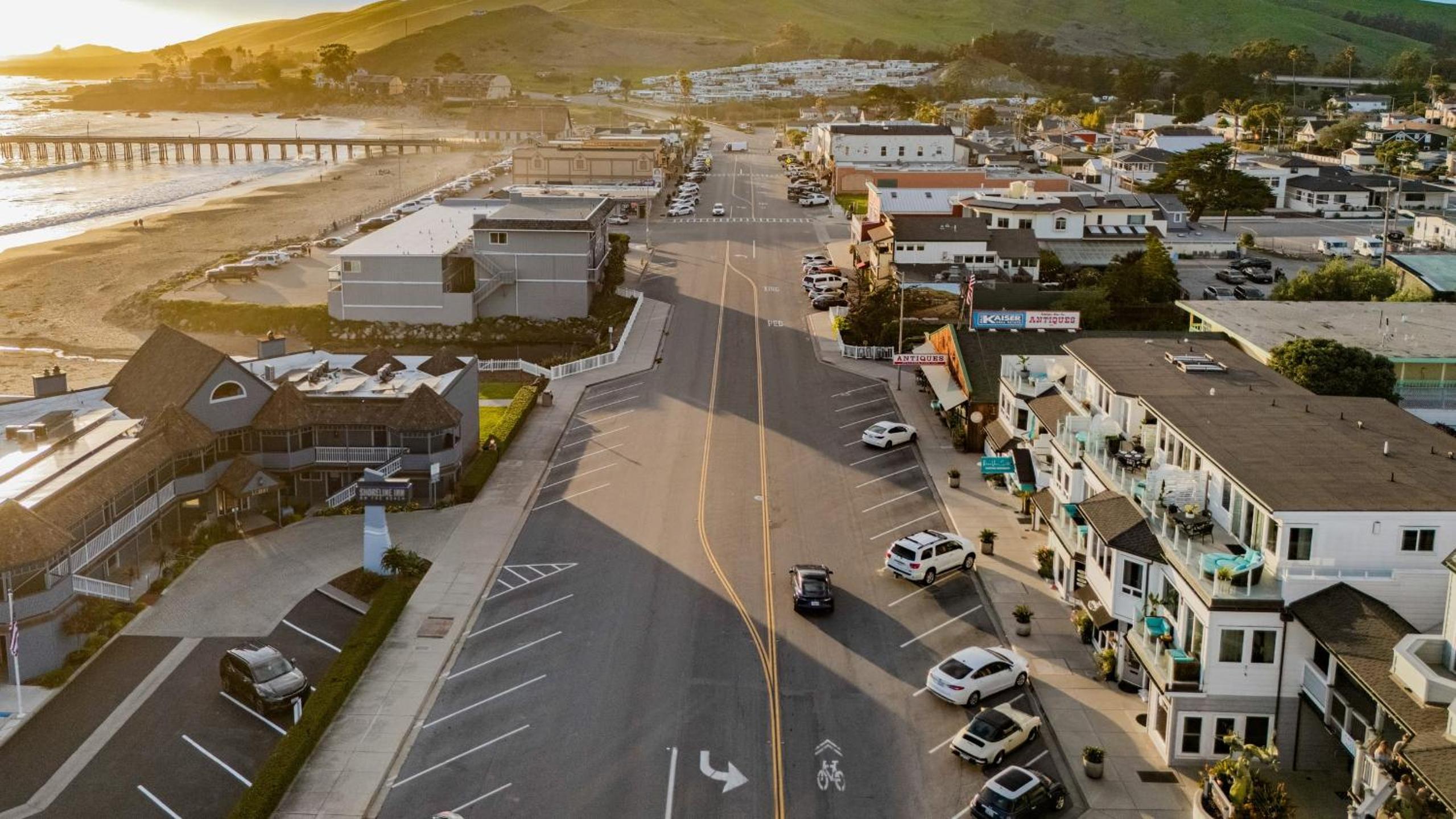 2 Coastal Studios at Cayucus Beach Access Ocean Views