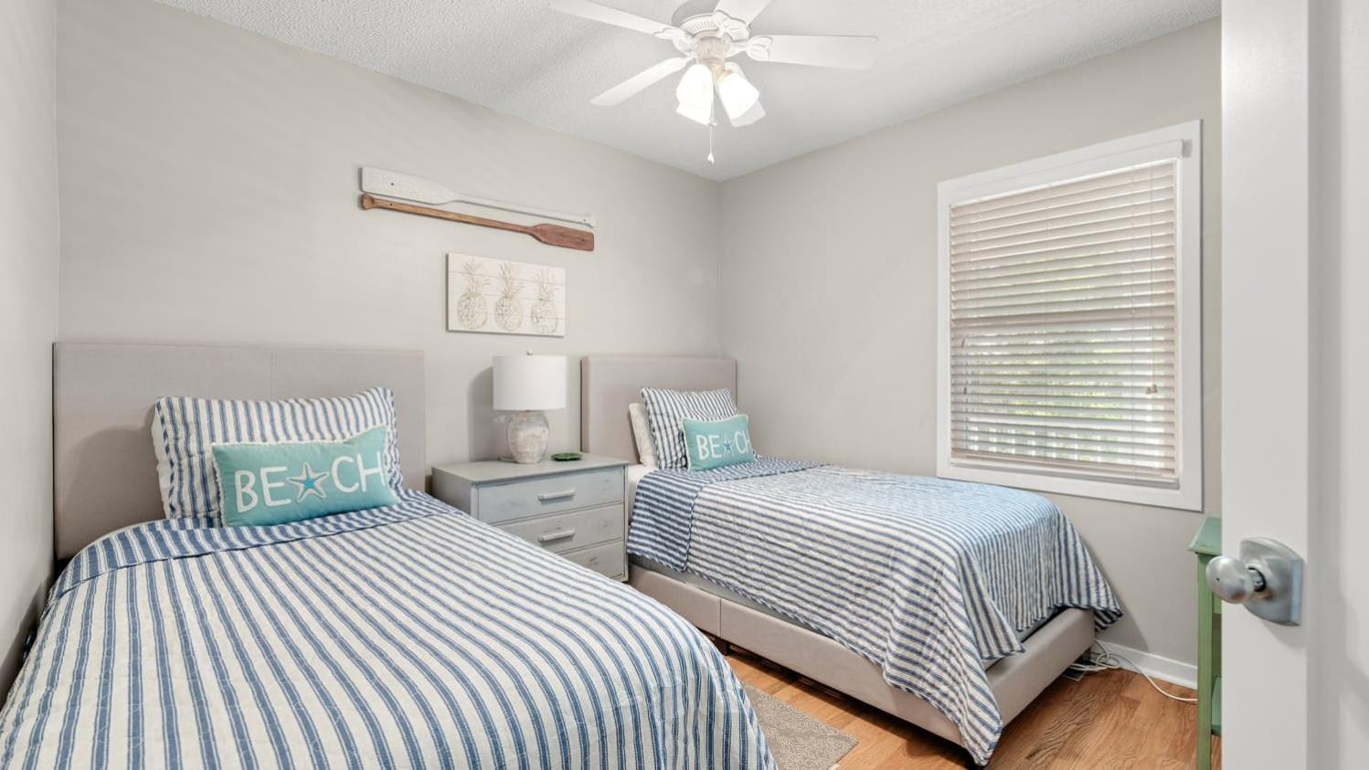 Steps to Beach Pool Screened Porch Pelican Bay 45 at Wild Dunes Resort