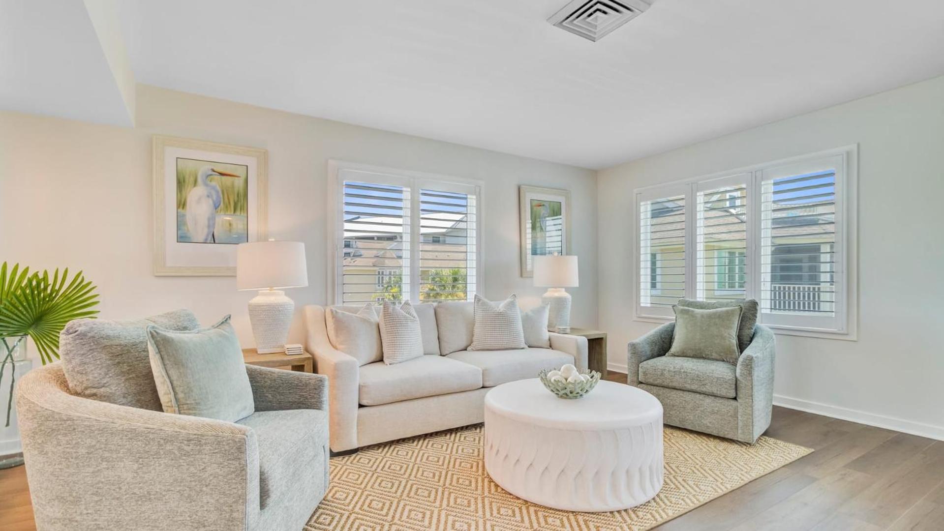 OceanView Condo Pool Balcony Beach Access 304 D Port O Call by AvantStay
