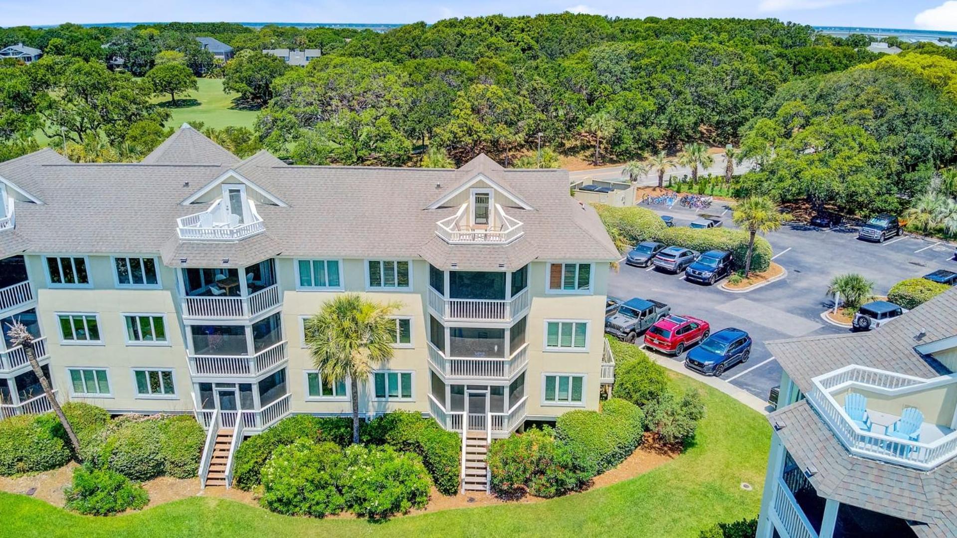 OceanView Condo Pool Balcony Beach Access 304 D Port O Call by AvantStay