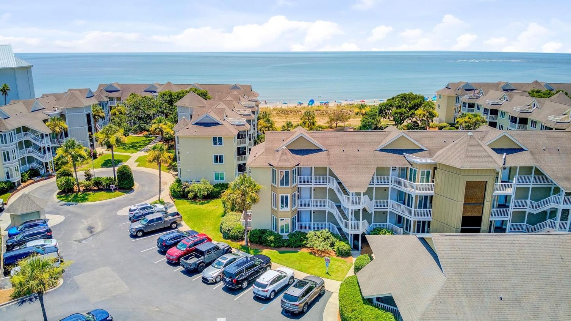 OceanView Condo Pool Balcony Beach Access 304 D Port O Call by AvantStay