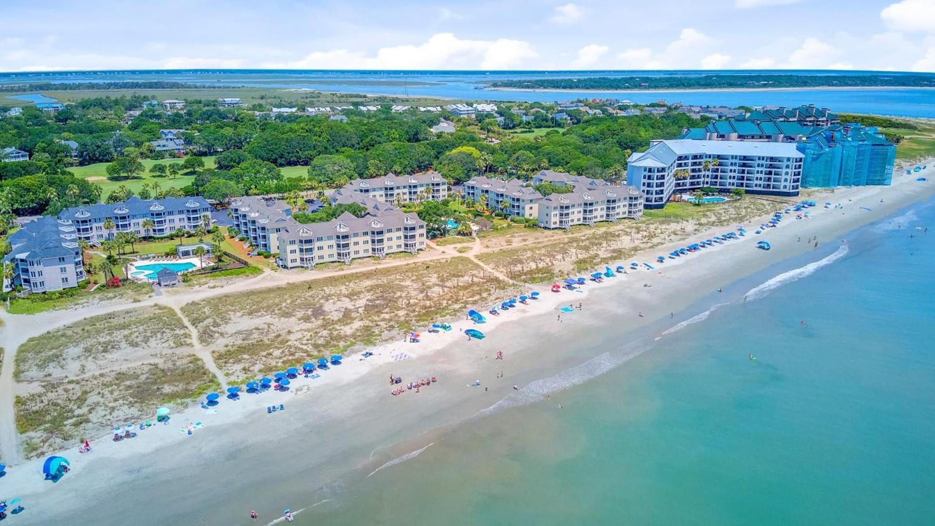 OceanView Condo Pool Balcony Beach Access 304 D Port O Call by AvantStay