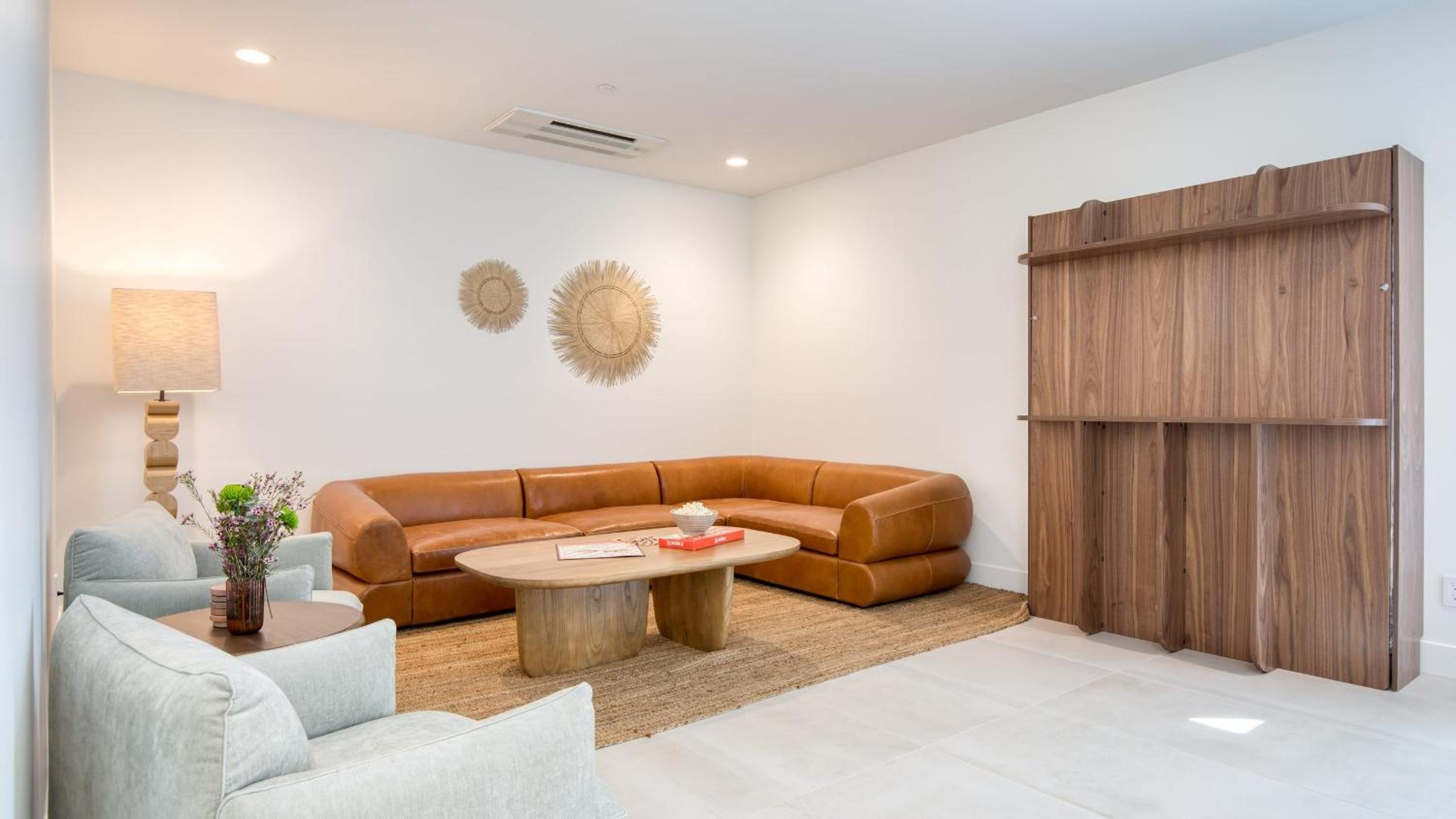 Sleeps 32 2 Villas Pool Putting GreenBocce Polo Villas Amara by AvantStay