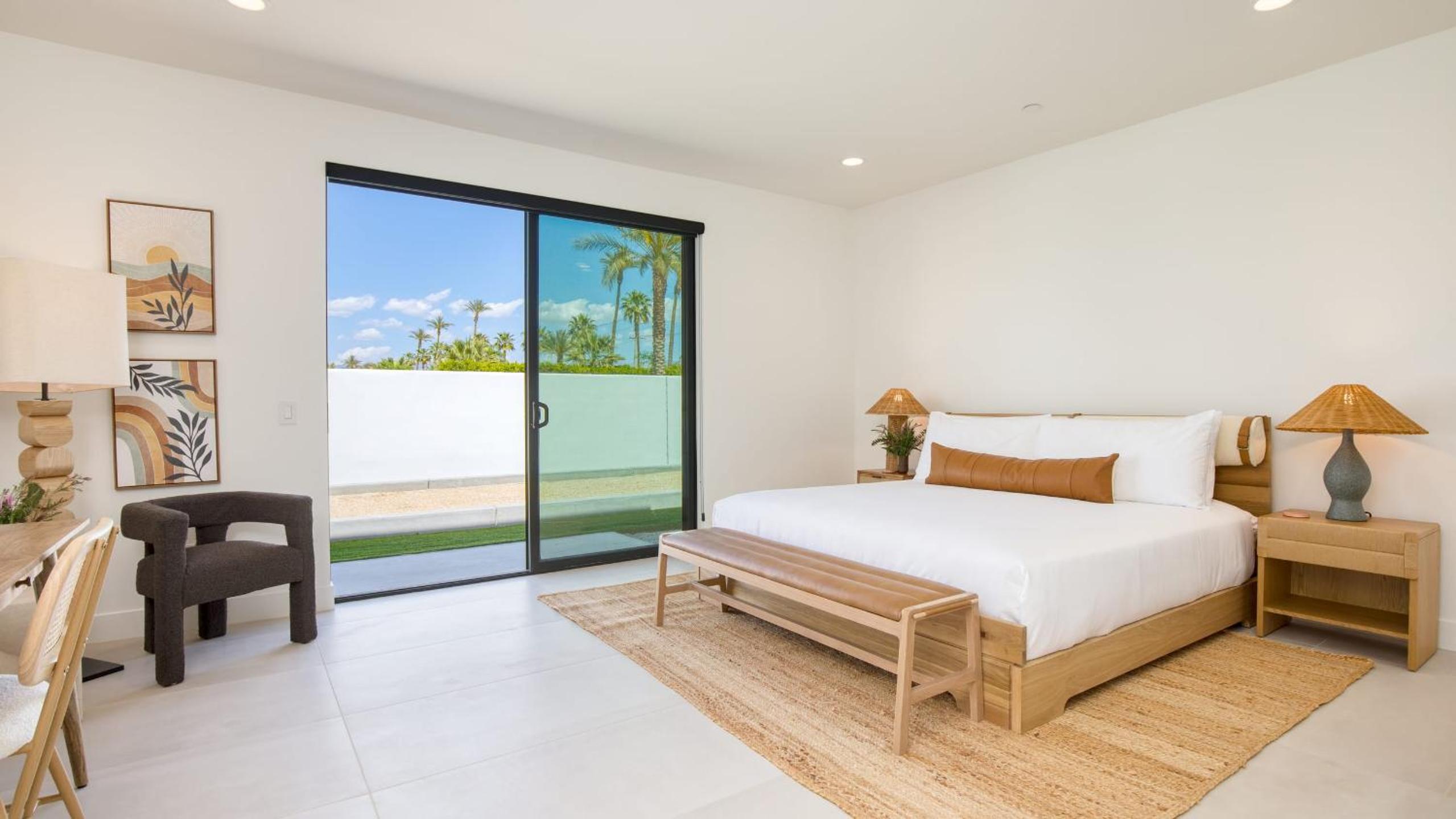 Sleeps 32 2 Villas Pool Putting GreenBocce Polo Villas Amara by AvantStay