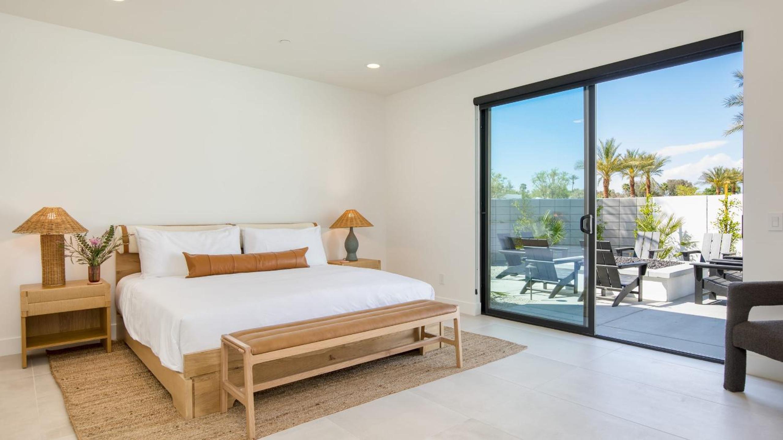 Sleeps 32 2 Villas Pool Putting GreenBocce Polo Villas Amara by AvantStay