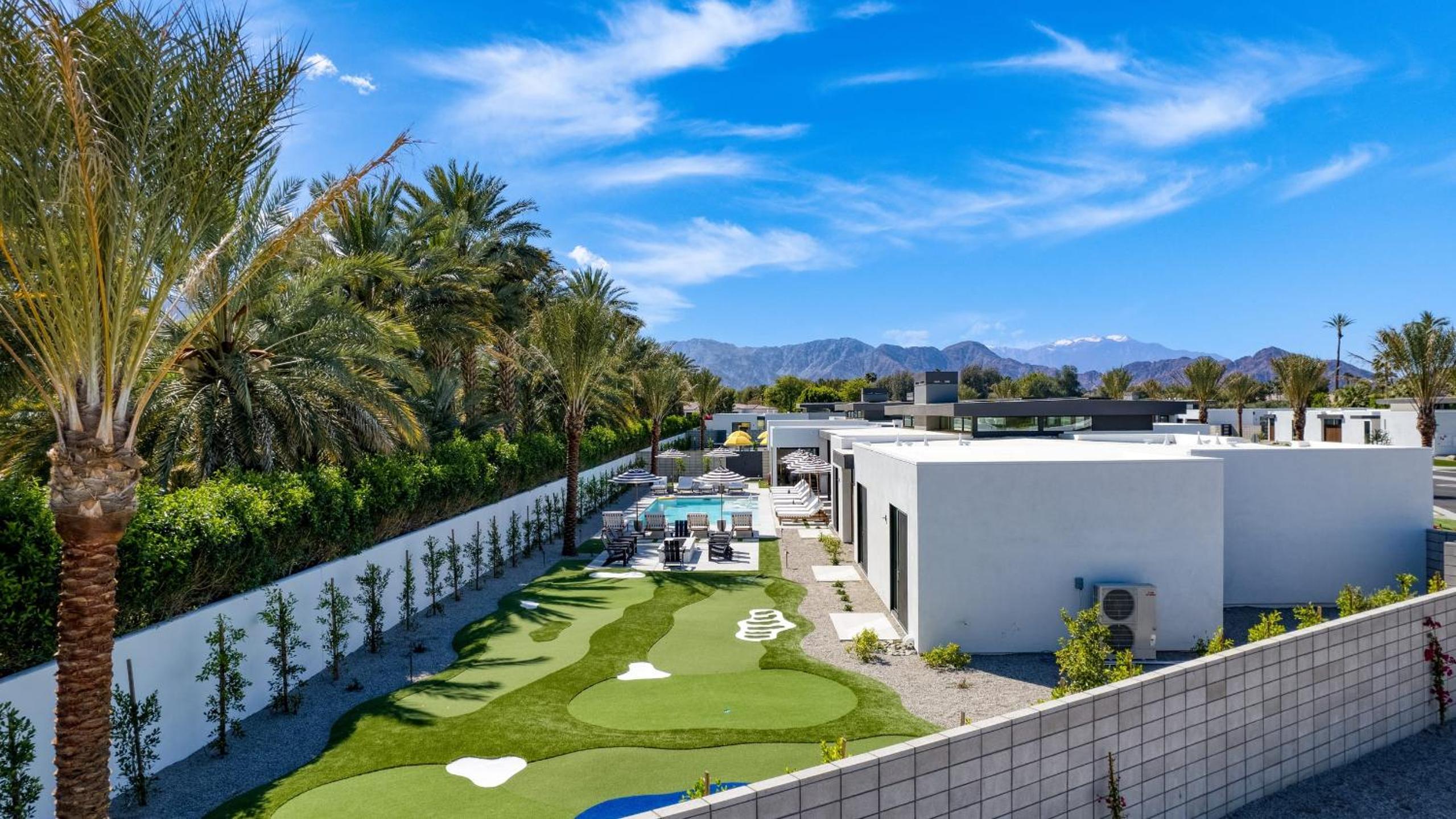 Sleeps 32 2 Villas Pool Putting GreenBocce Polo Villas Amara by AvantStay
