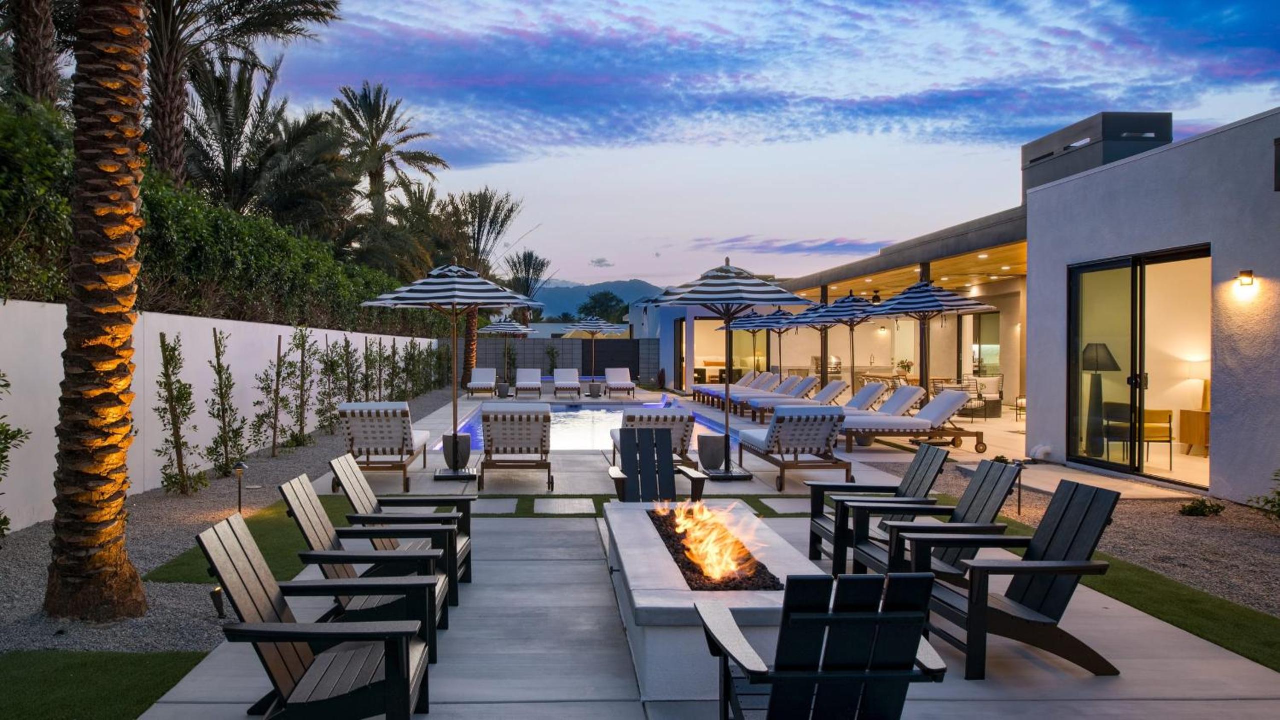 Sleeps 32 2 Villas Pool Putting GreenBocce Polo Villas Amara by AvantStay