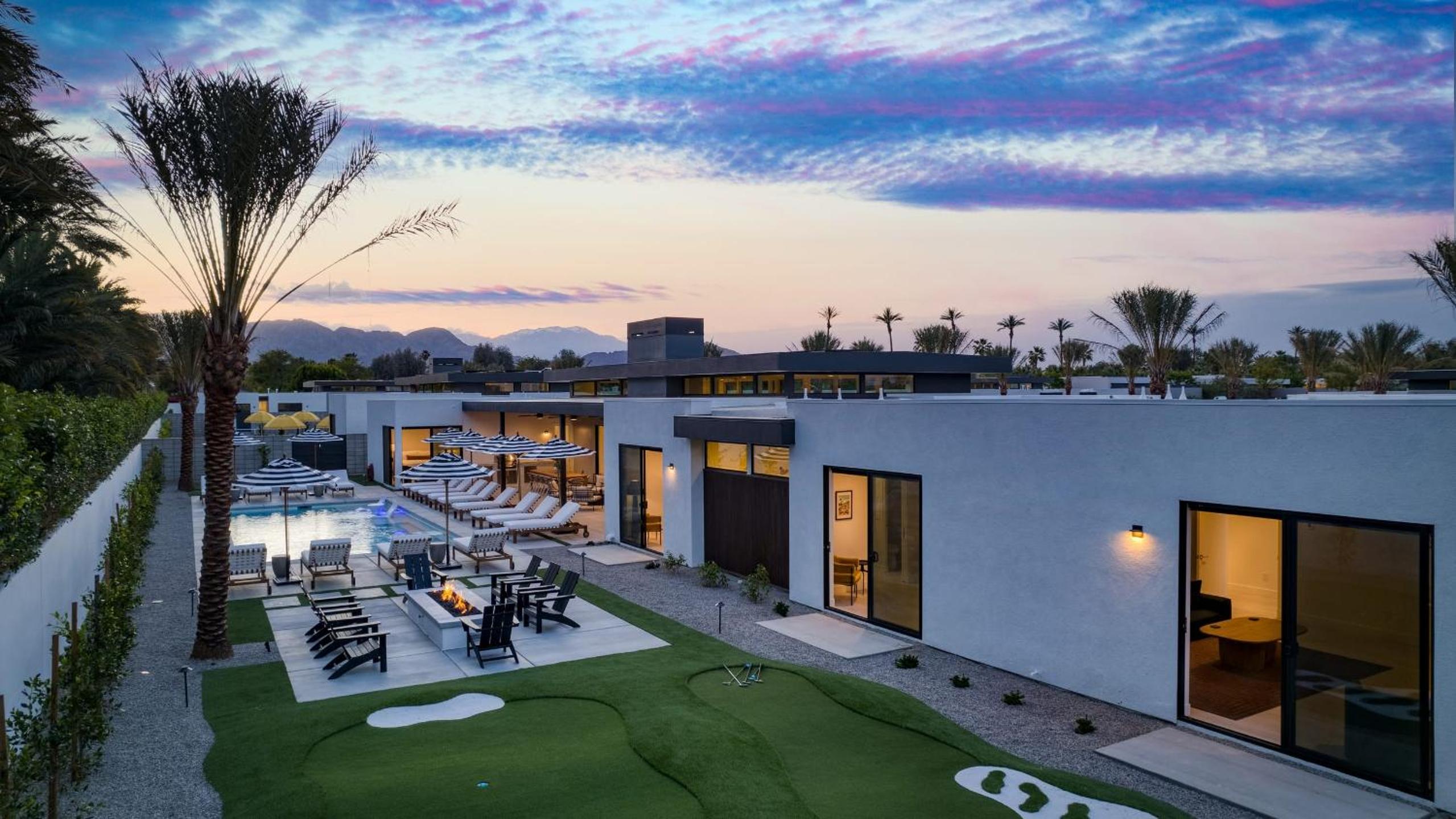 Sleeps 32 2 Villas Pool Putting GreenBocce Polo Villas Amara by AvantStay