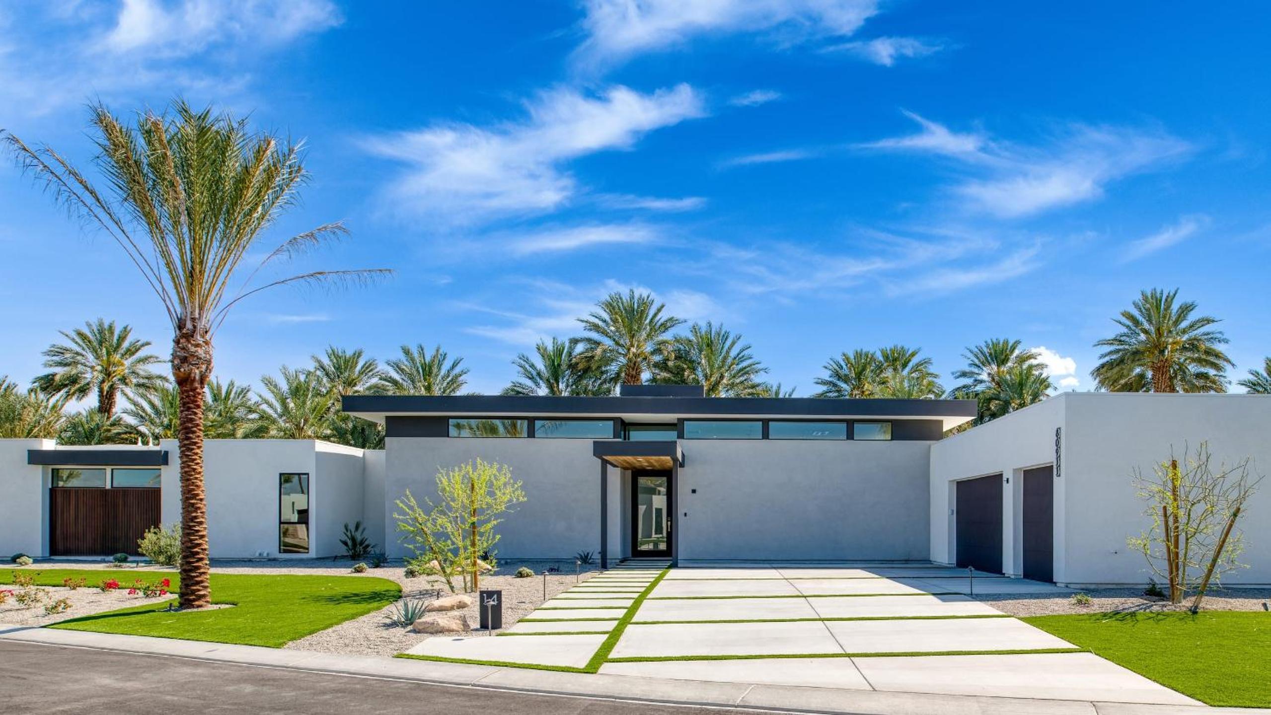 Sleeps 32 2 Villas Pool Putting GreenBocce Polo Villas Amara by AvantStay