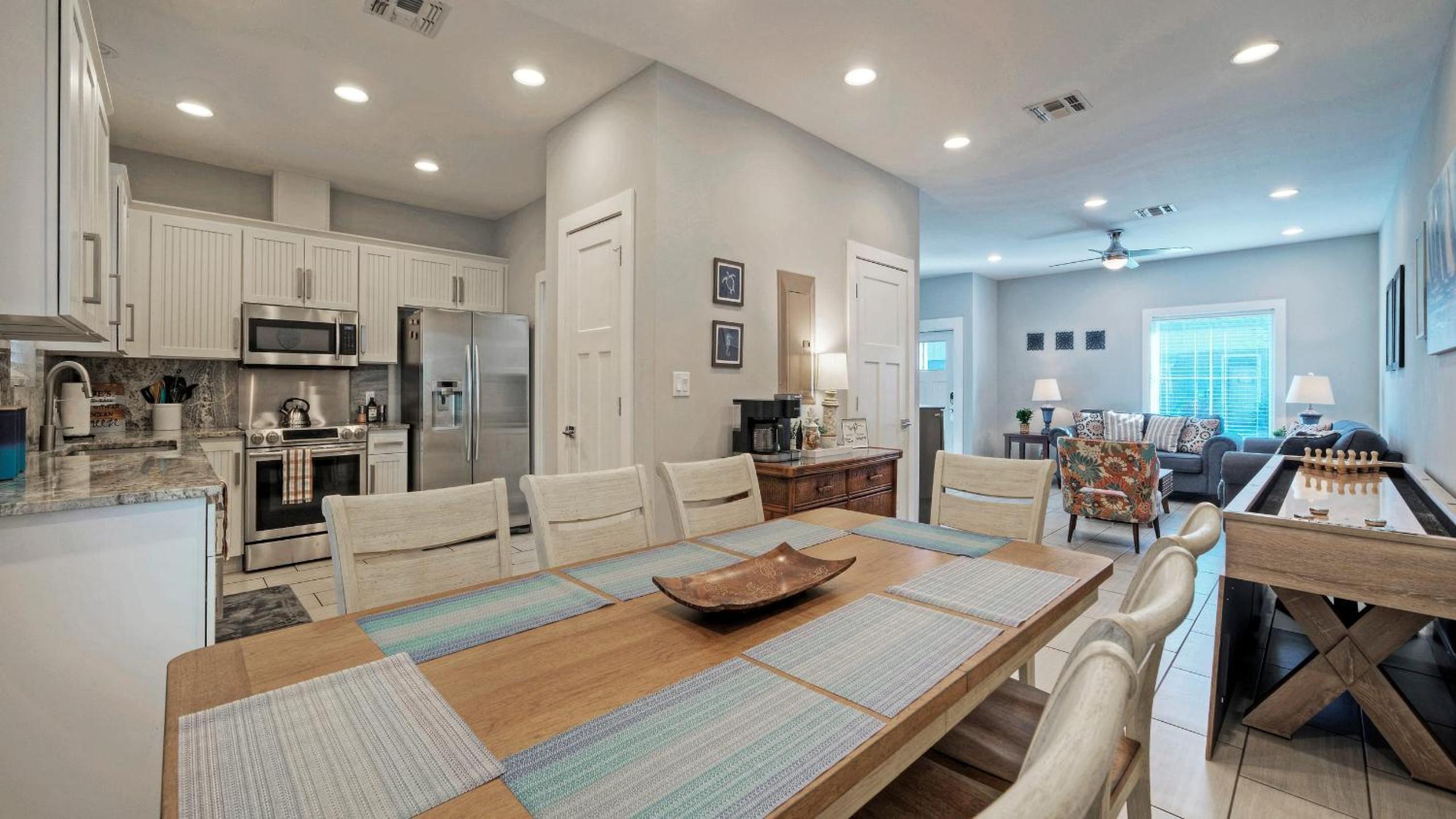 Villa La Isla Family Condo with Pool Near Corpus Christis Best Beaches Dining