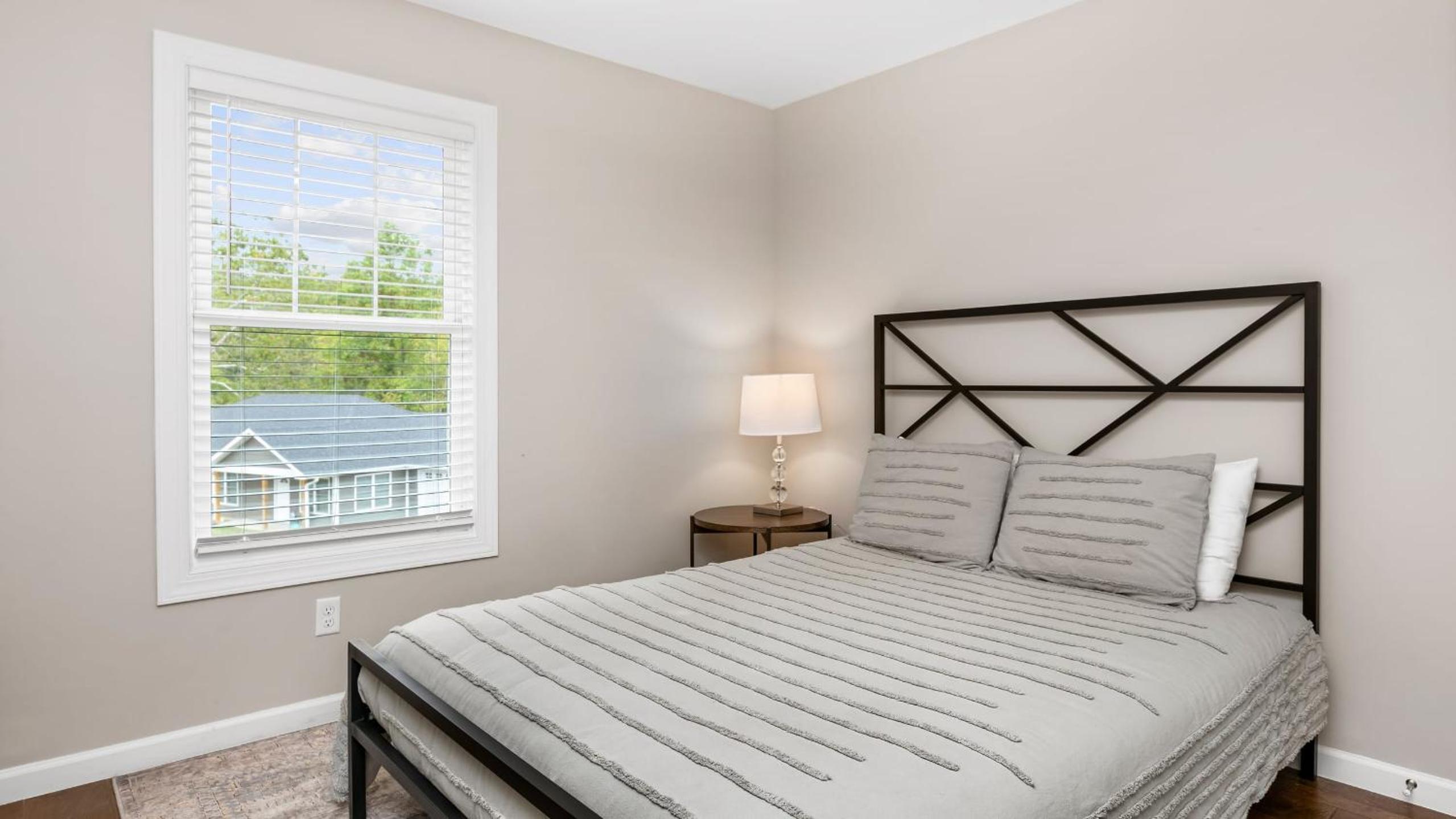 White Pine Red Bud Buyout by AvantStay 2 Home Buyout Sleeps 16