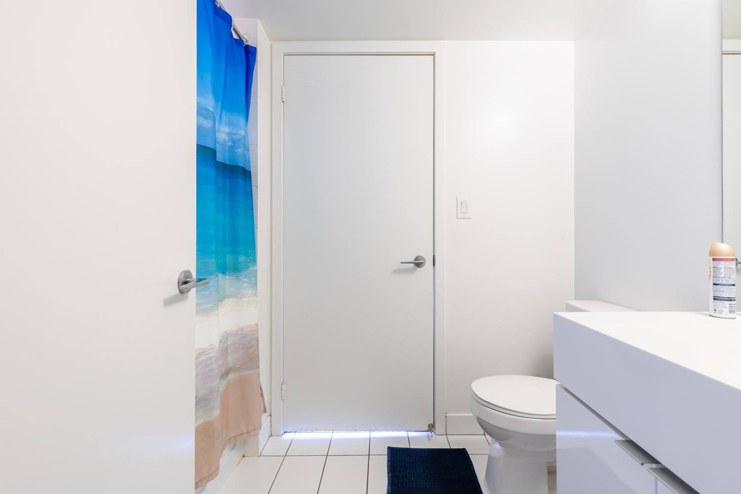 Spacious 1 Bedroom plus Den Condo Iceboat Terrace Downtown Toronto
