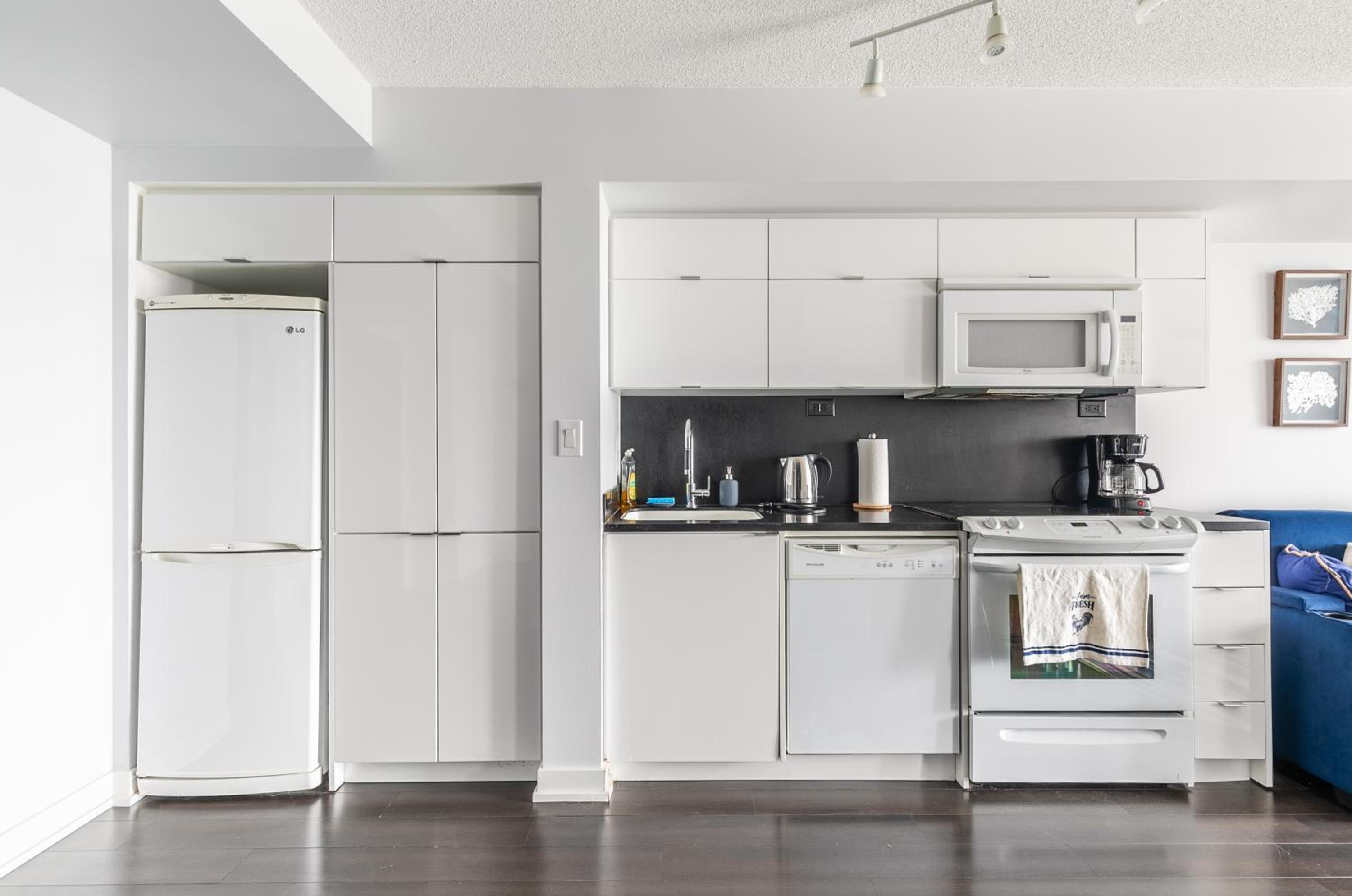 Spacious 1 Bedroom plus Den Condo Iceboat Terrace Downtown Toronto