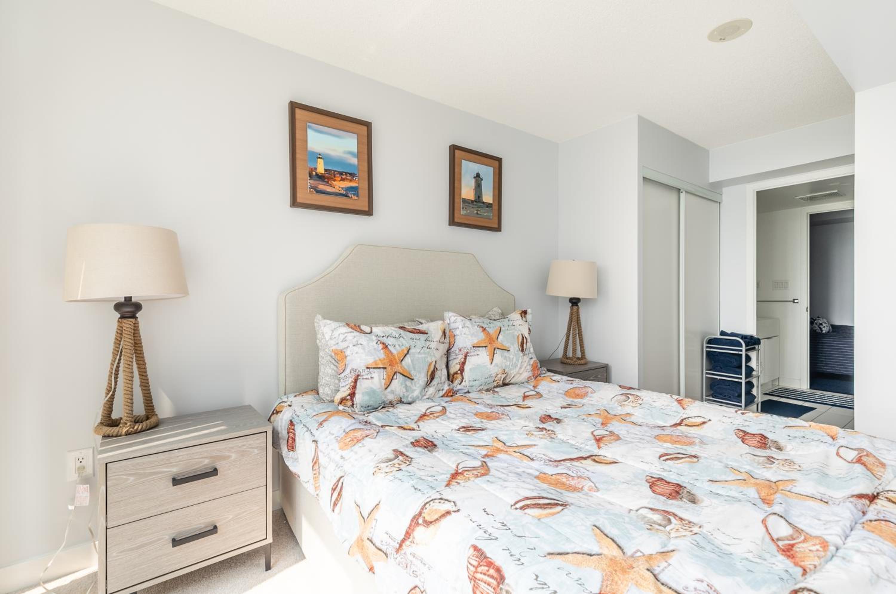 Spacious 1 Bedroom plus Den Condo Iceboat Terrace Downtown Toronto