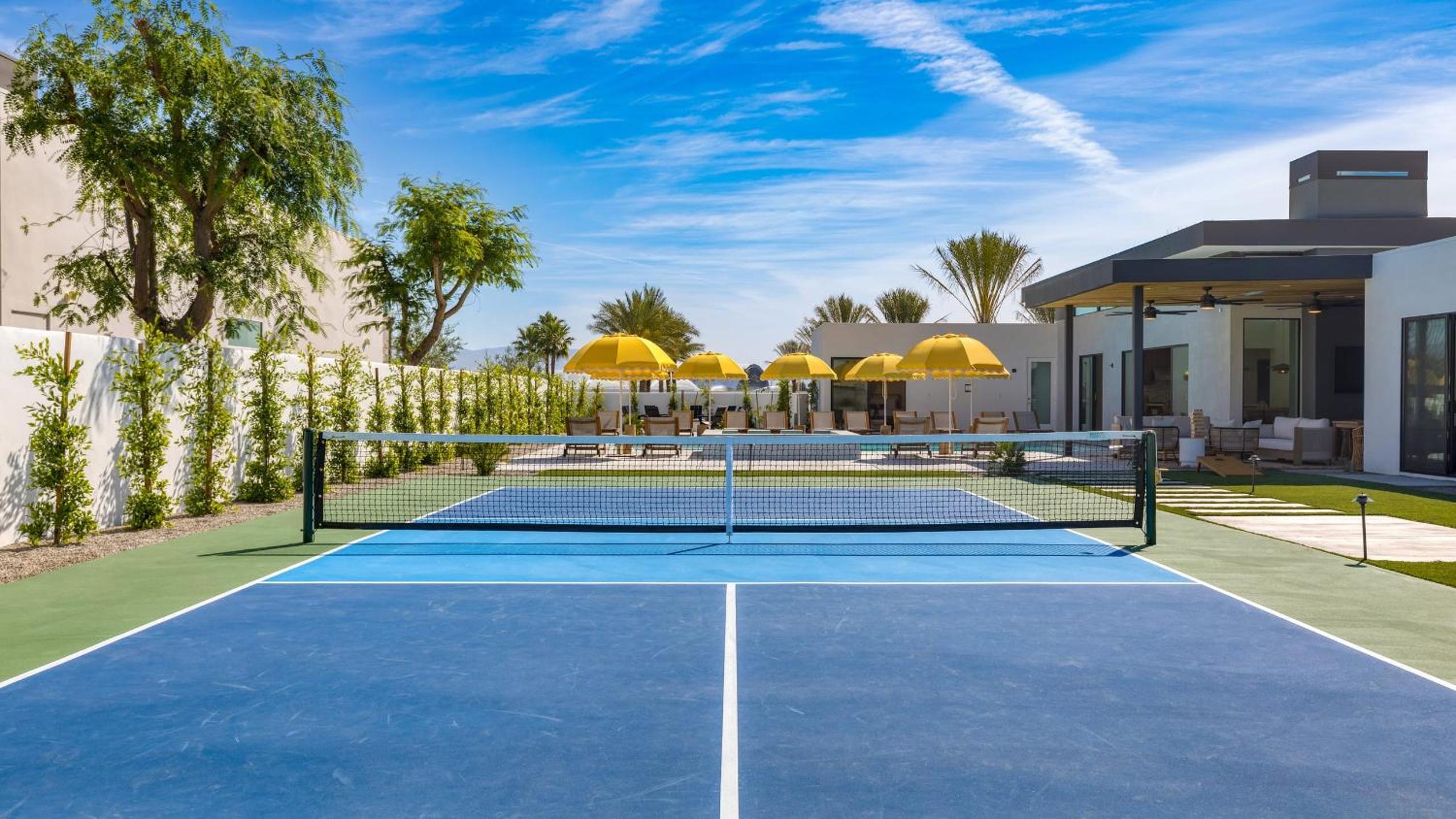 Sleeps 34 2 Villas Pool Pickleball Bocce Polo Villas Elara by AvantStay