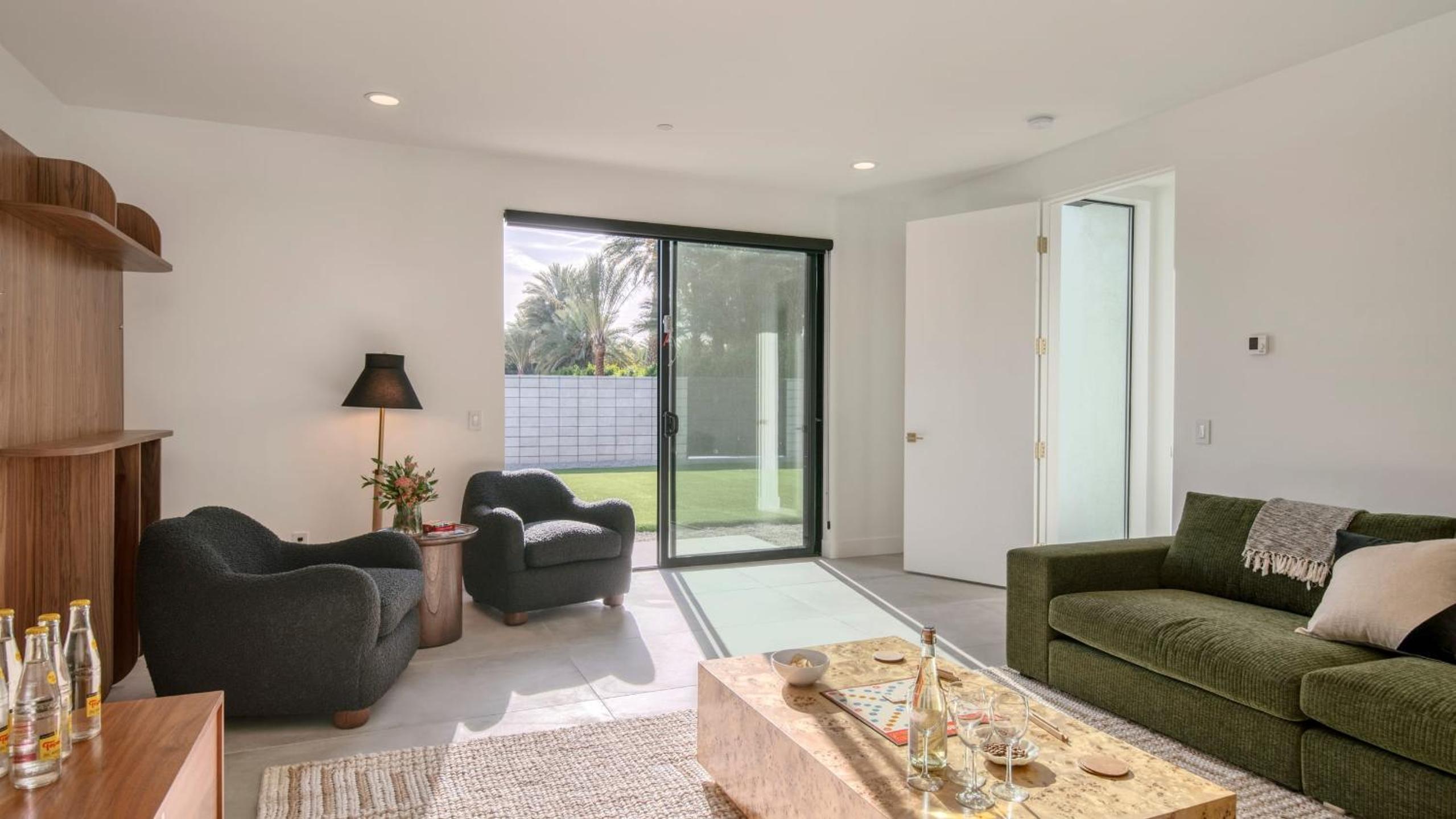 Sleeps 34 2 Villas Pool Pickleball Bocce Polo Villas Elara by AvantStay