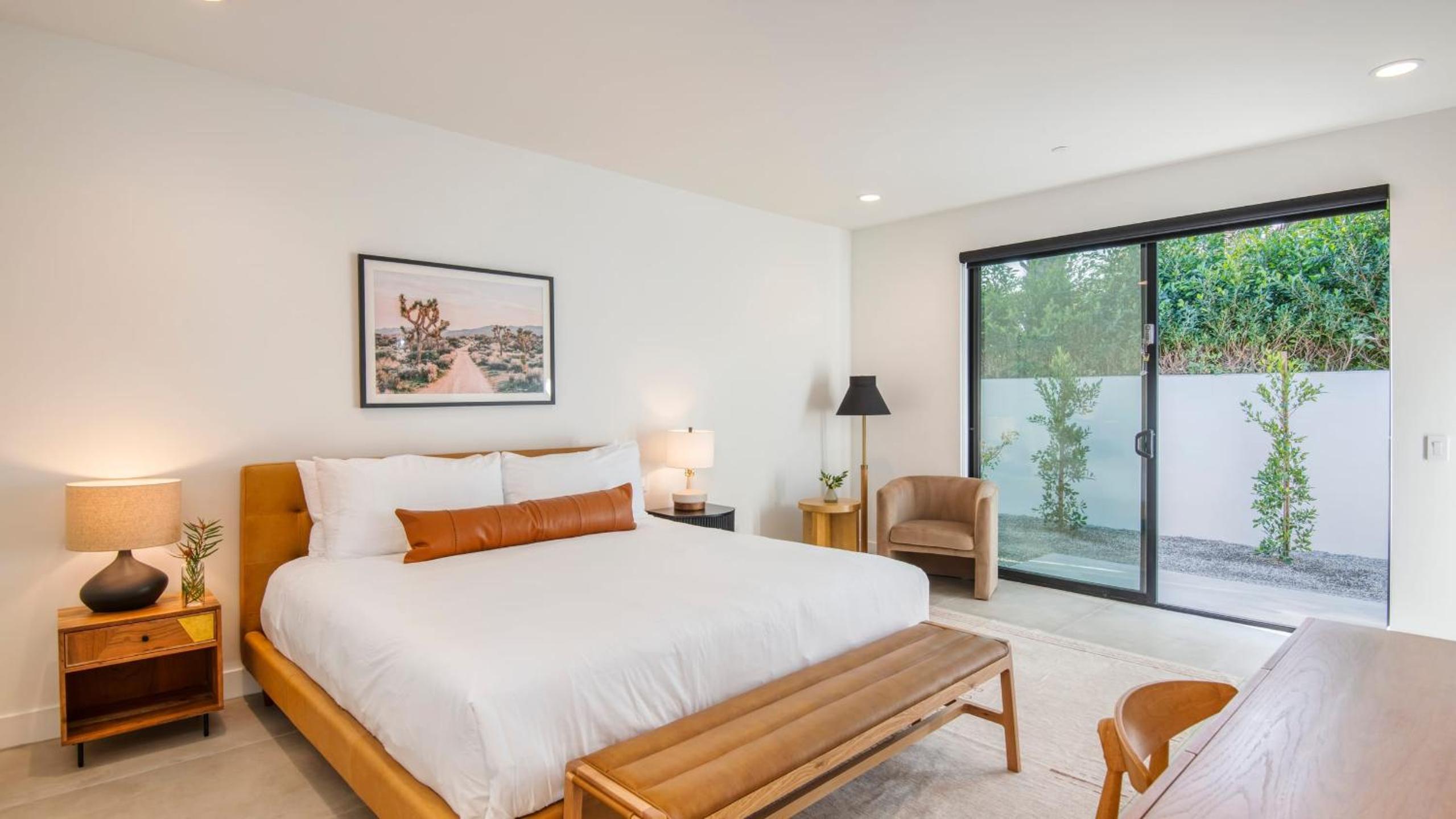 Sleeps 34 2 Villas Pool Pickleball Bocce Polo Villas Elara by AvantStay