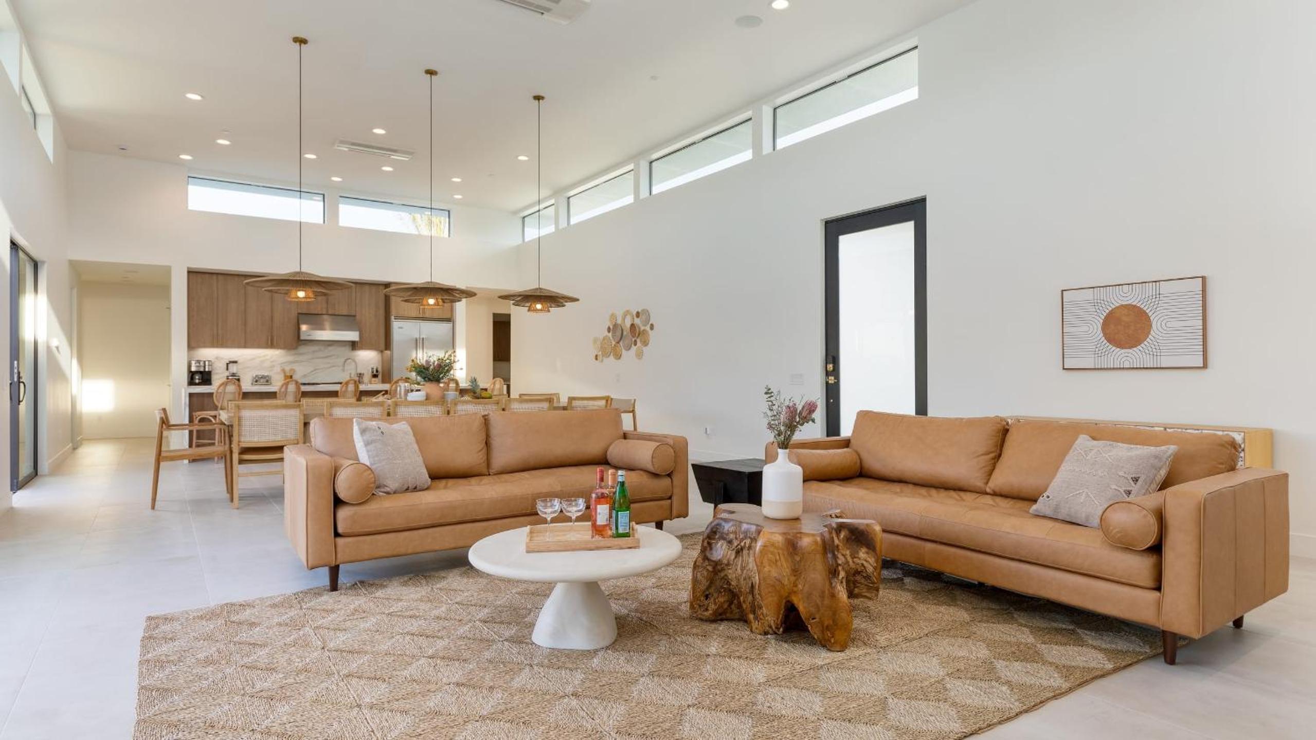 Sleeps 34 2 Villas Pool Pickleball Bocce Polo Villas Elara by AvantStay