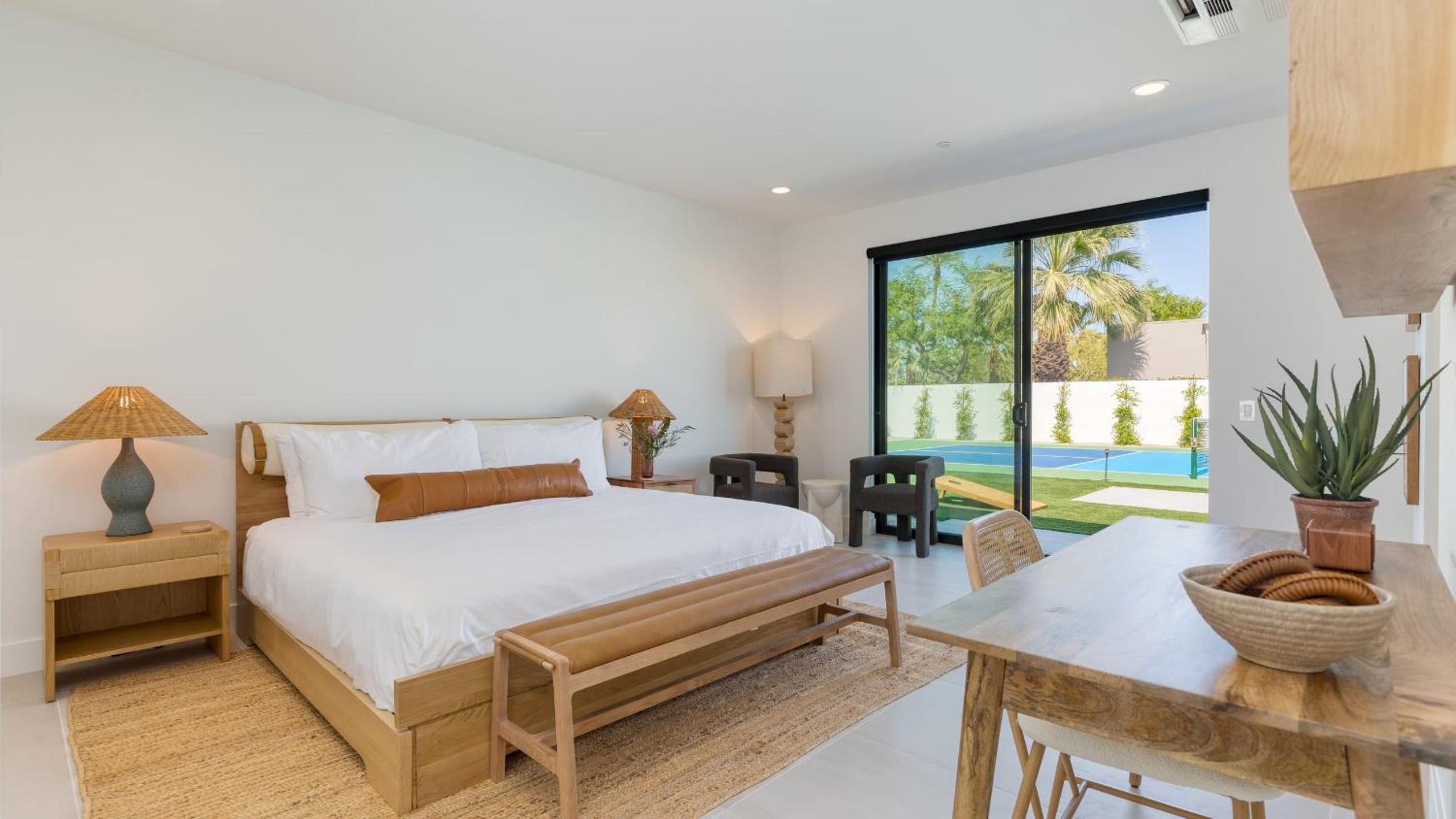Sleeps 34 2 Villas Pool Pickleball Bocce Polo Villas Elara by AvantStay