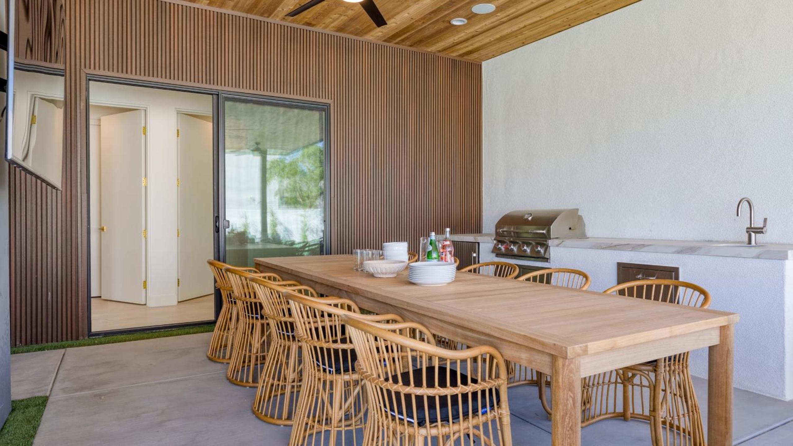 Sleeps 34 2 Villas Pool Pickleball Bocce Polo Villas Elara by AvantStay