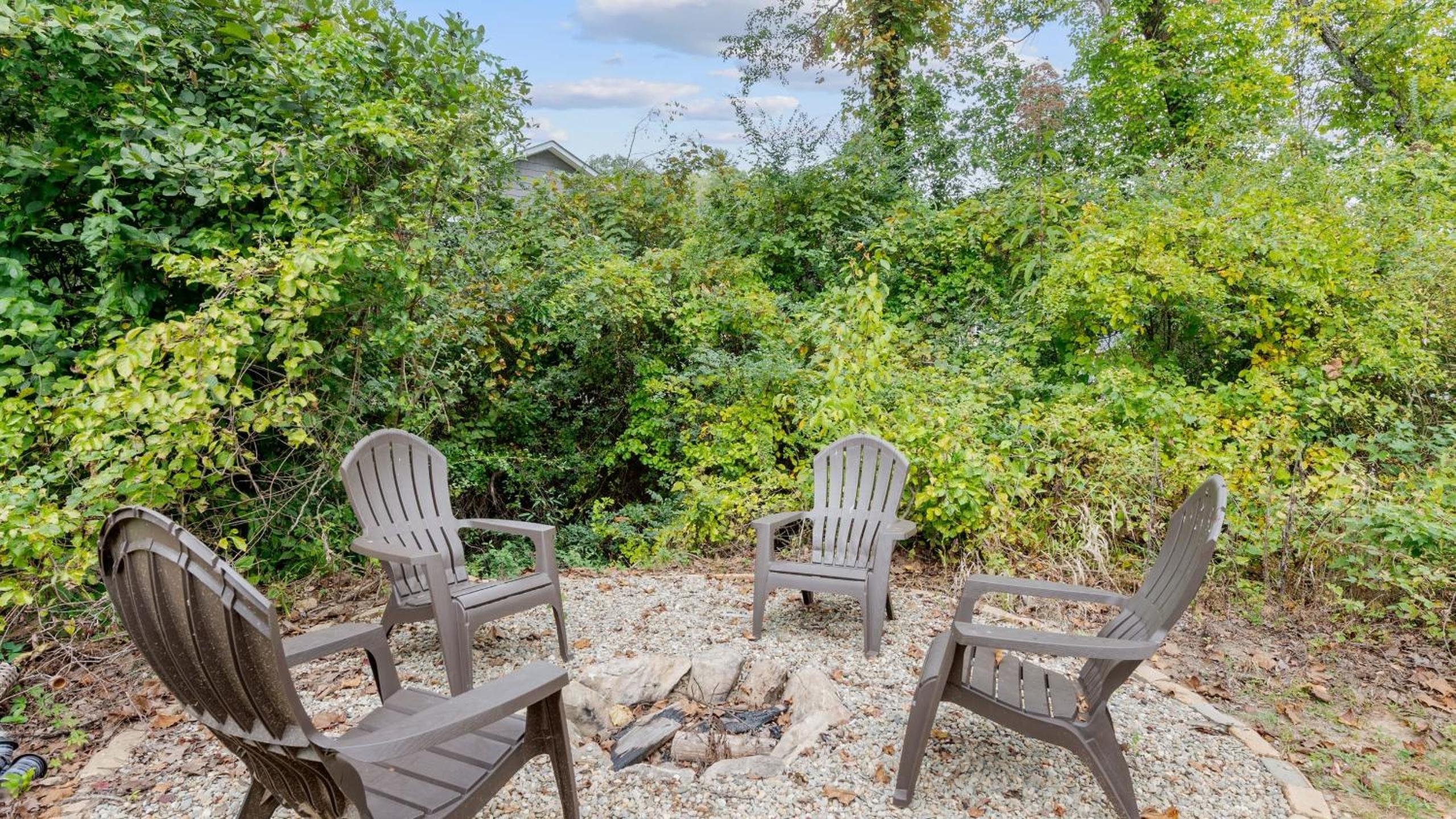 Dogwood Sweetgum Buyout by AvantStay 2 Home Buyout Sleeps 16