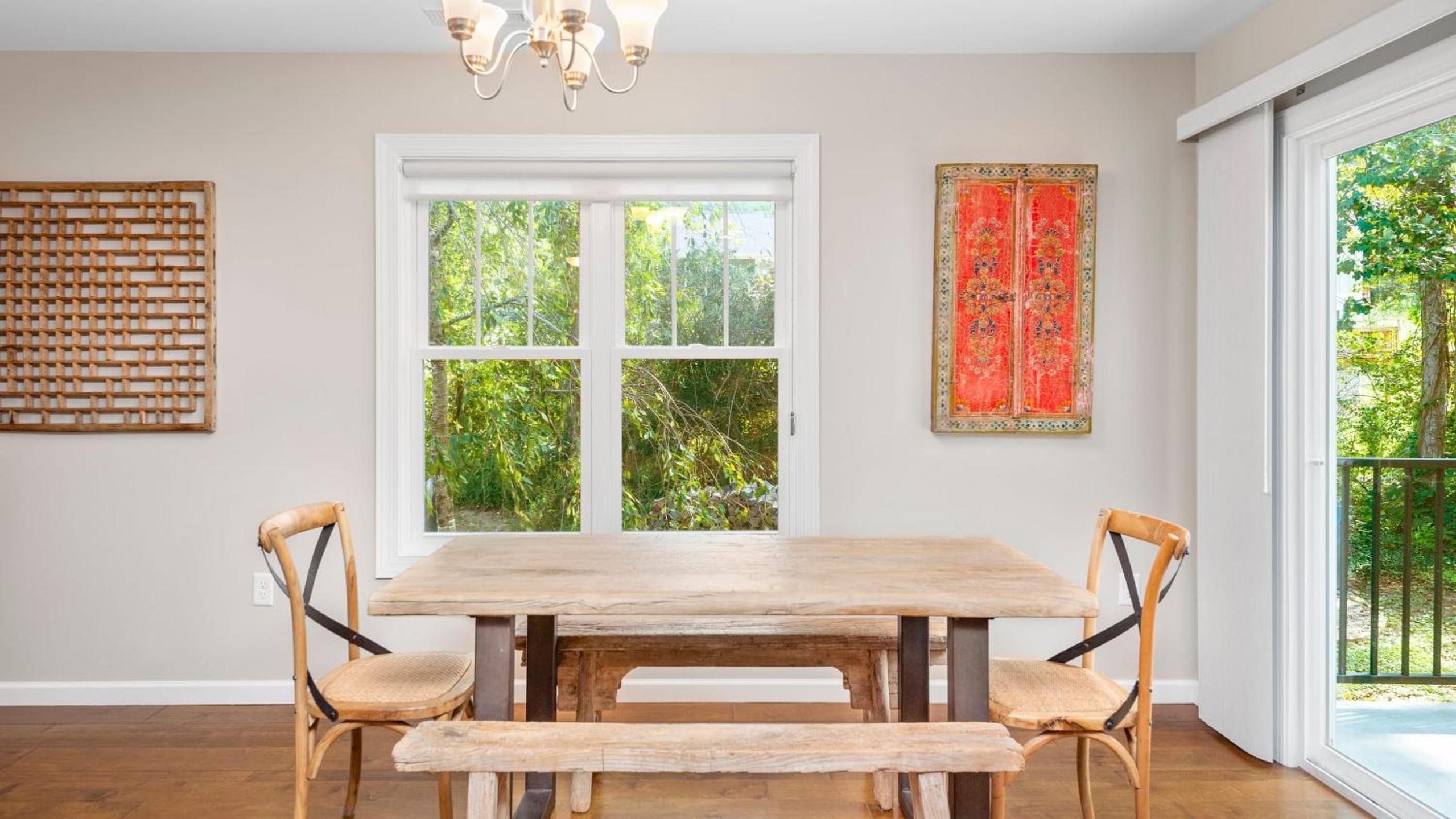 Little Sycamore Duplex by AvantStay Sleeps 20 w Private Patio 6 Minutes to Downtown Asheville