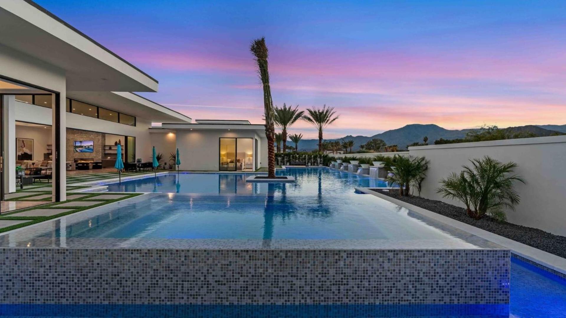 Sleeps 28 2 Luxe Villas w Pickleball Court Bravo Villas Dorada by AvantStay