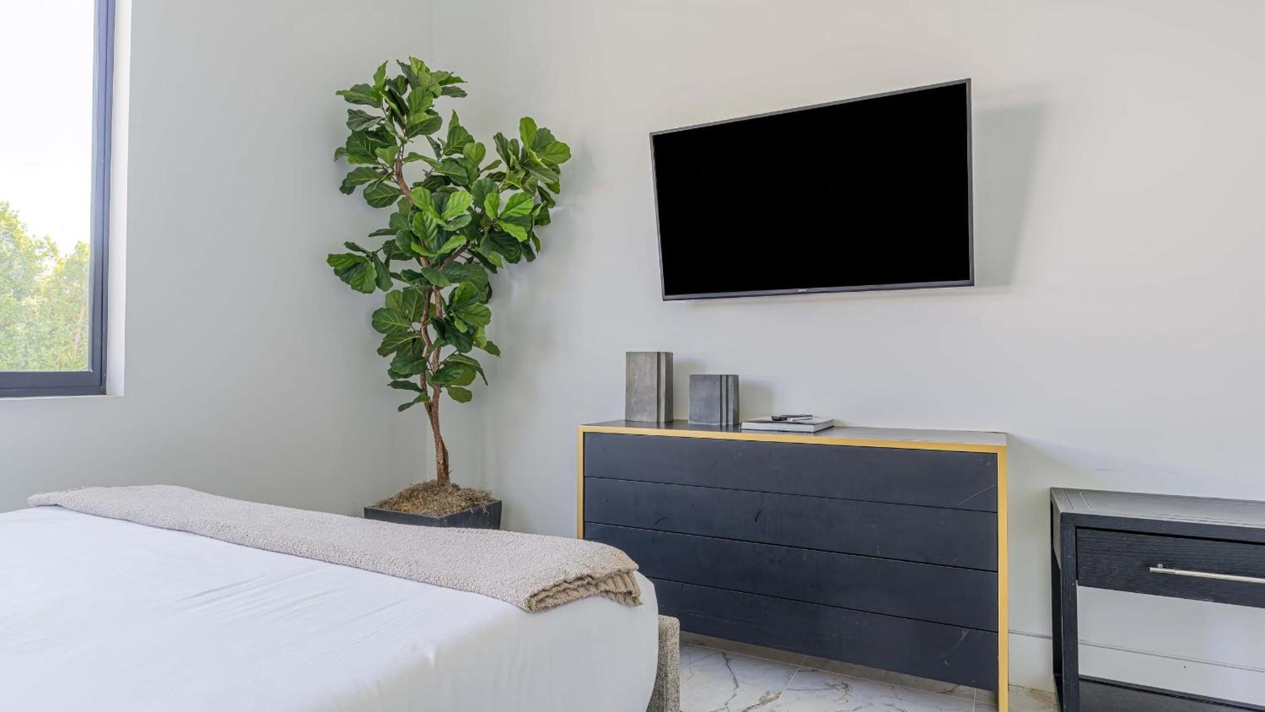 Sleeps 28 2 Luxe Villas w Pickleball Court Bravo Villas Dorada by AvantStay