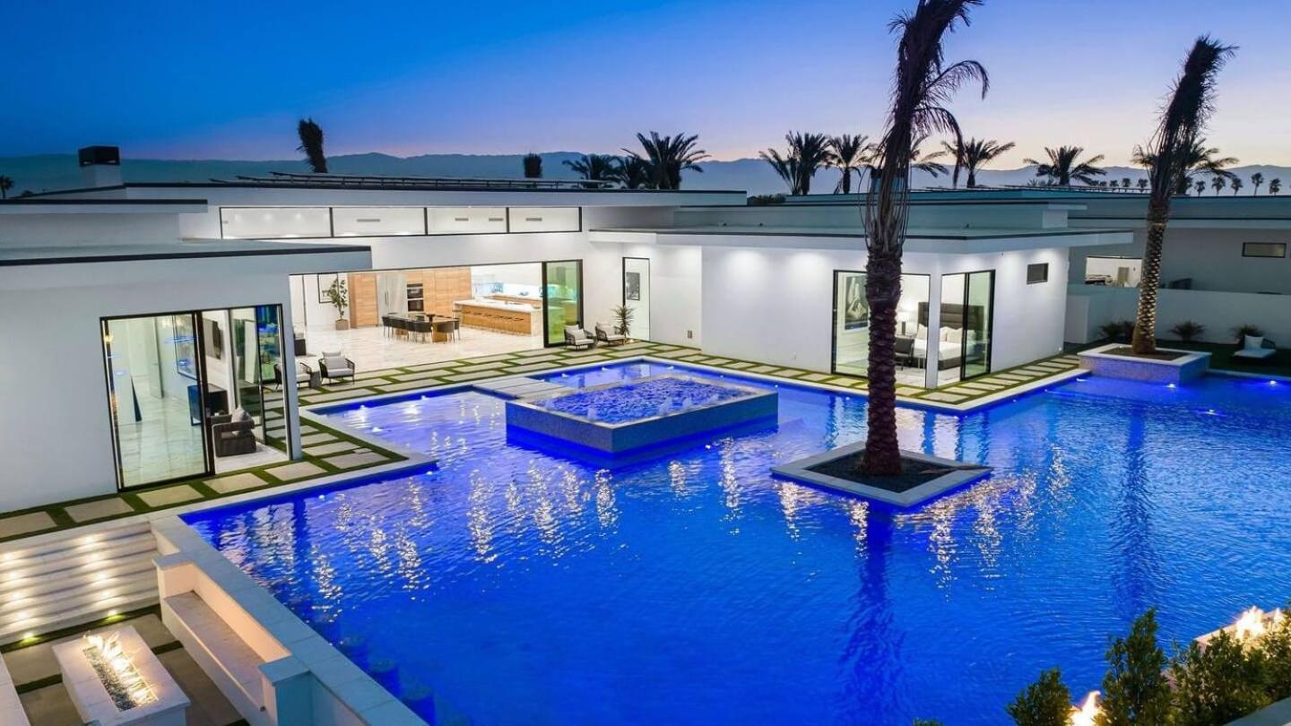 Sleeps 28 2 Luxe Villas w Pickleball Court Bravo Villas Dorada by AvantStay