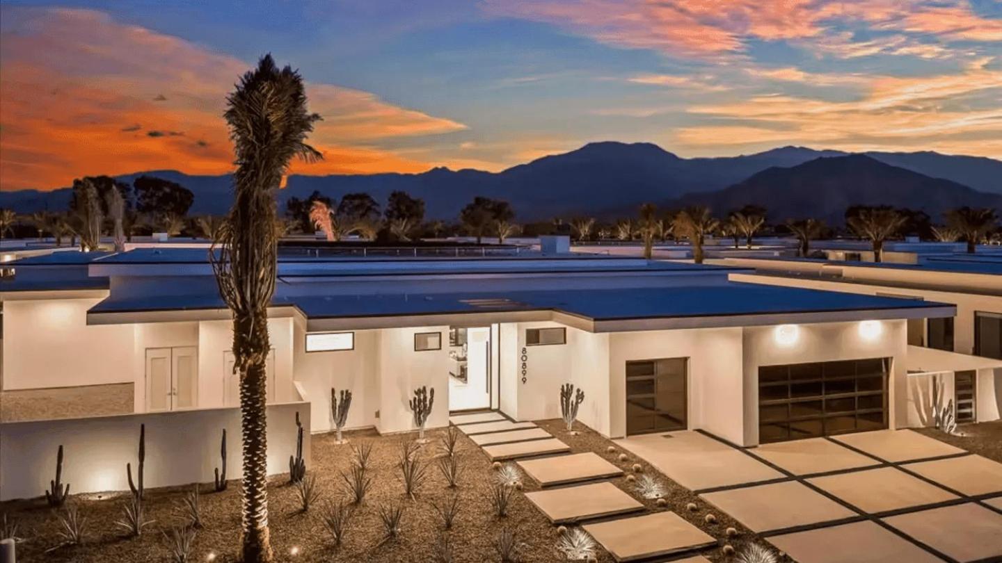 Sleeps 28 2 Luxe Villas w Pickleball Court Bravo Villas Dorada by AvantStay