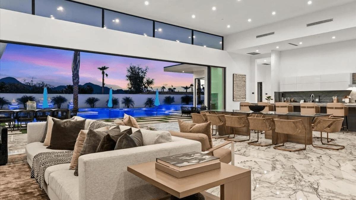 Sleeps 28 2 Luxe Villas w Pickleball Court Bravo Villas Dorada by AvantStay