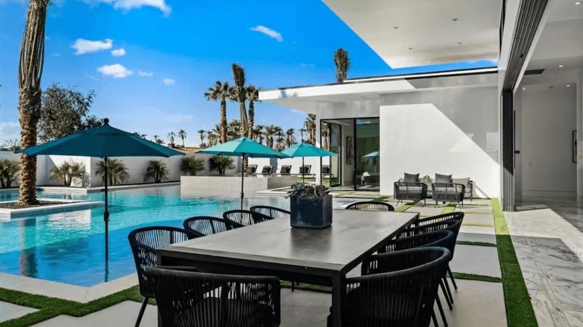 Sleeps 28 2 Luxe Villas w Pickleball Court Bravo Villas Dorada by AvantStay